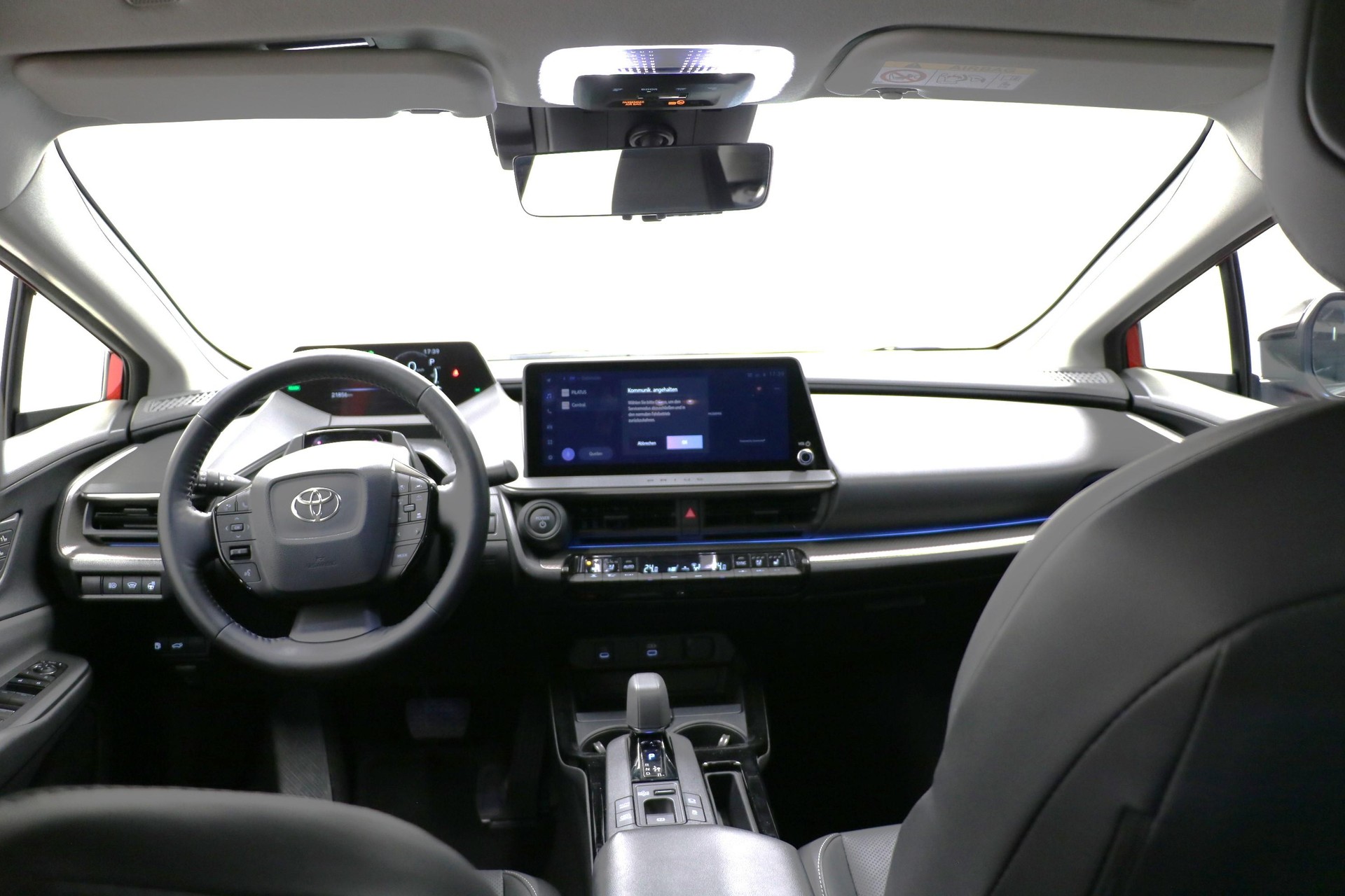TOYOTA Prius 2.0 Plug-In-Hybrid Premium-image-6