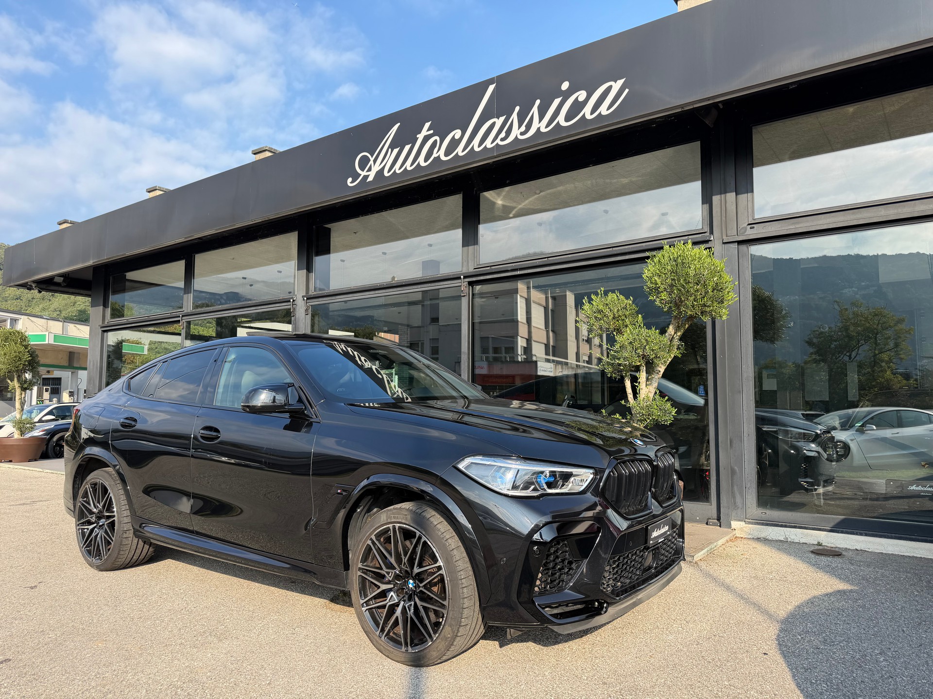 BMW X6M Steptronic M Competition-image-4