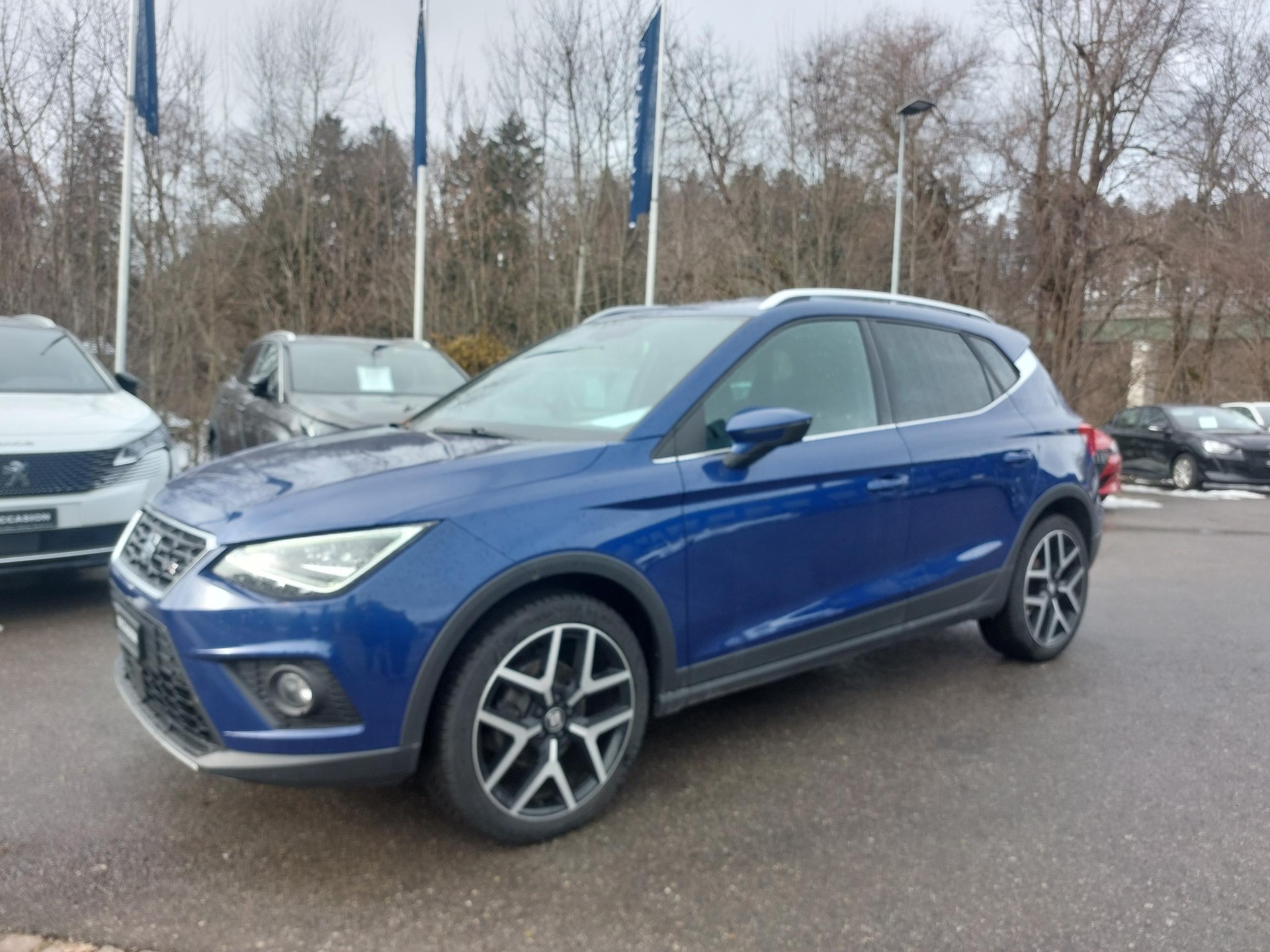 SEAT Arona 1.0 TSI Eco DSG SWISS FR-image-2