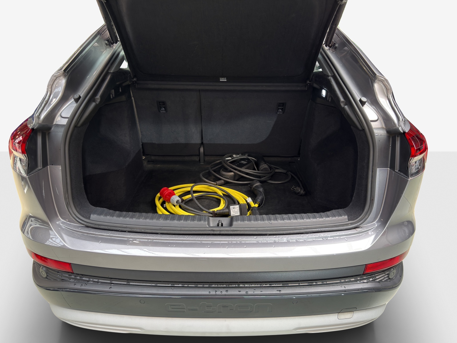 AUDI Q4 Sportback e-tron 50 quattro-image-13