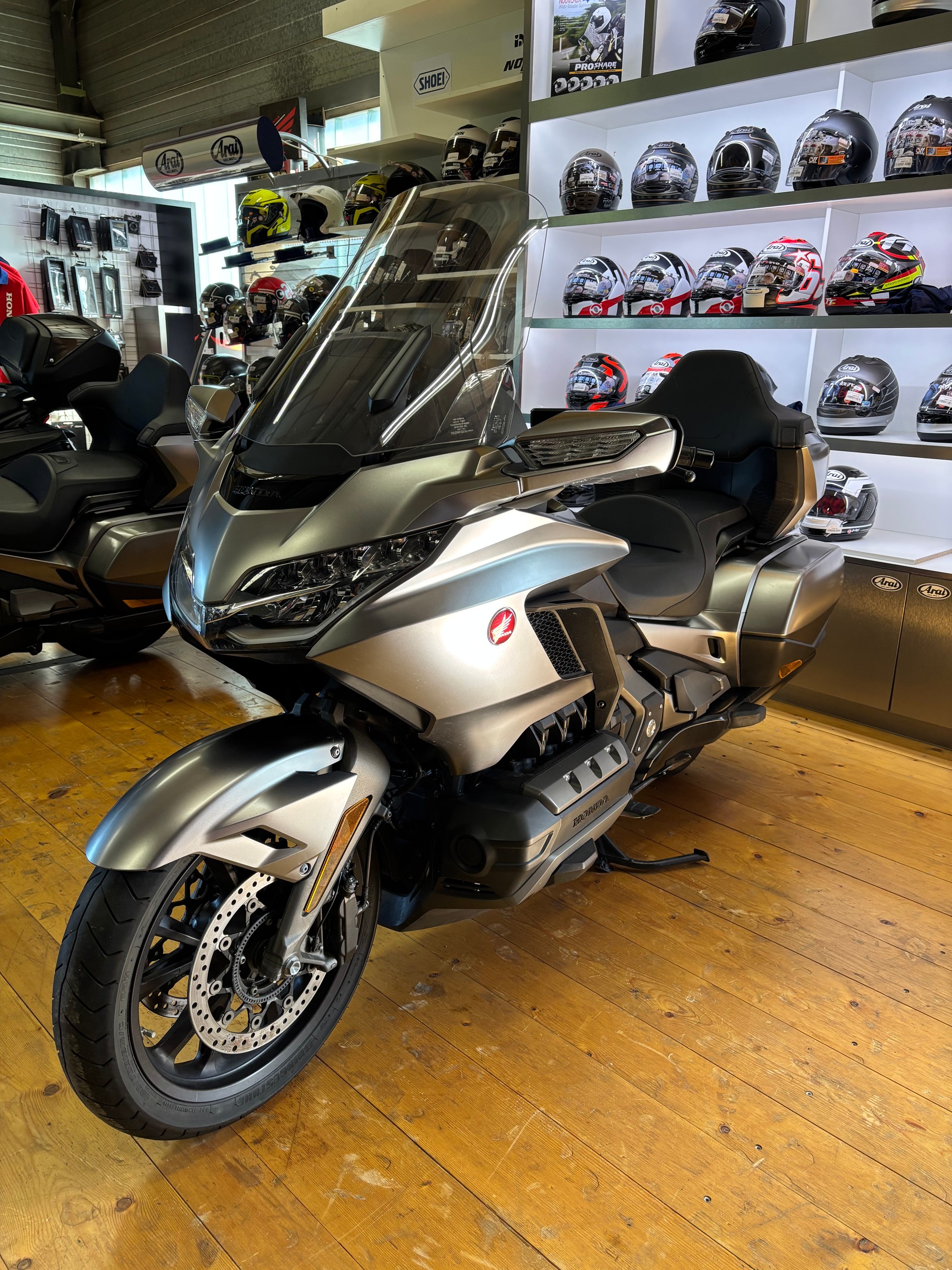 HONDA GL 1800 B Goldwing-image-2