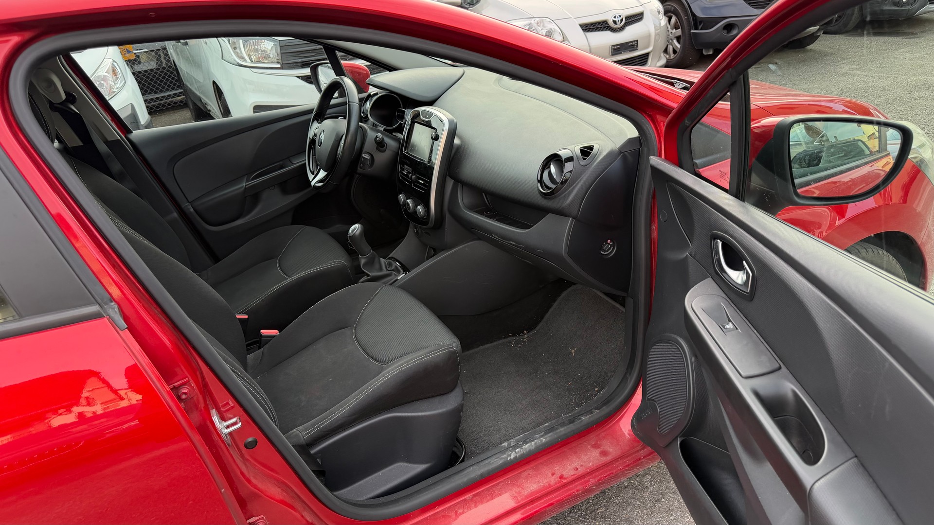 RENAULT Clio 0.9 12V Expression-image-4