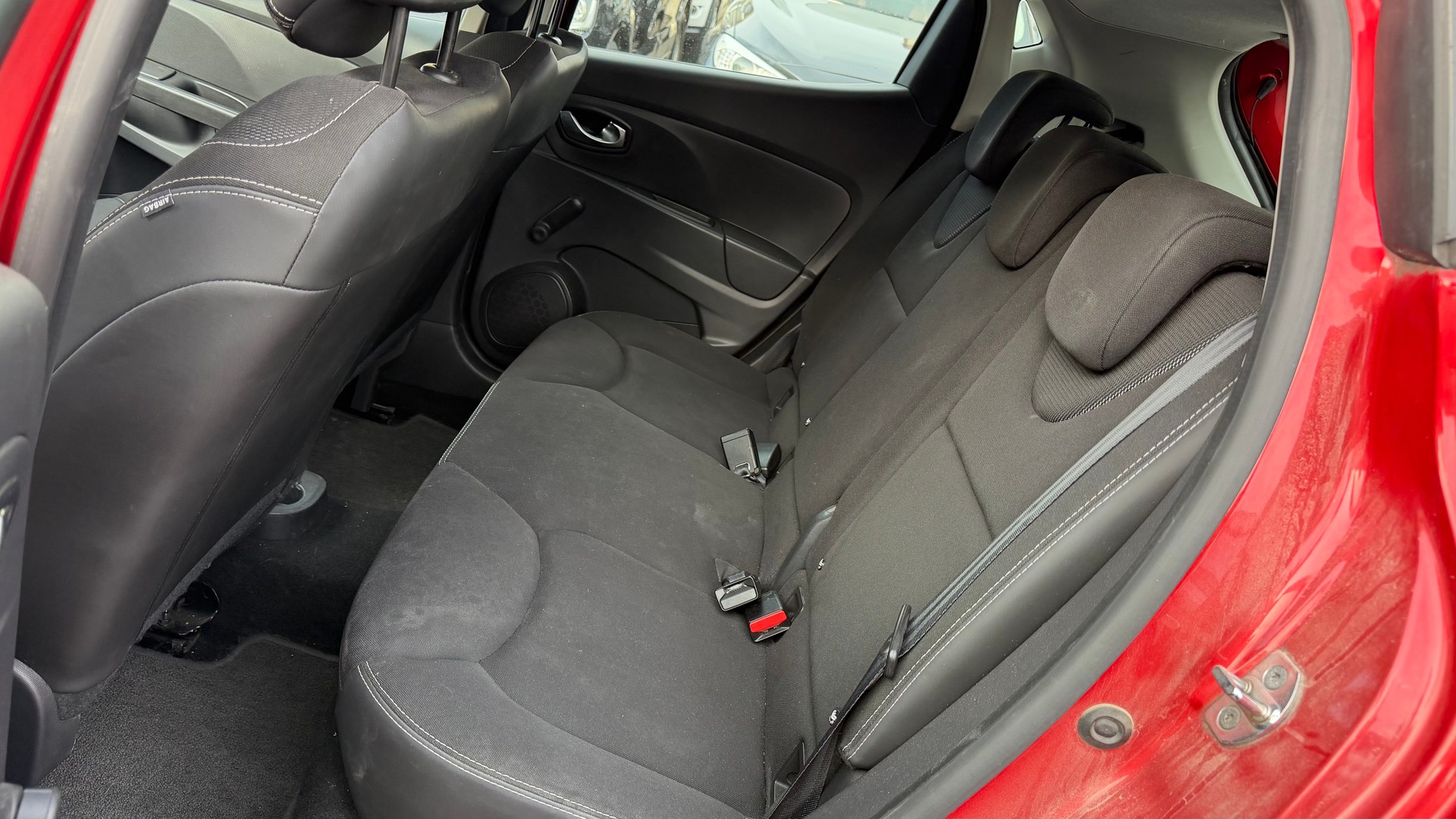 RENAULT Clio 0.9 12V Expression-image-9