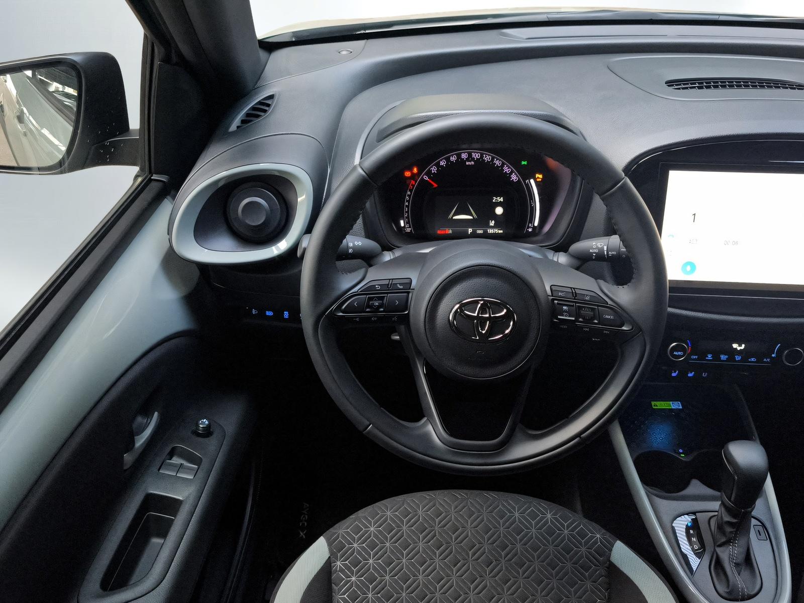 TOYOTA Aygo X 1.0 VVT-i Trend-image-4