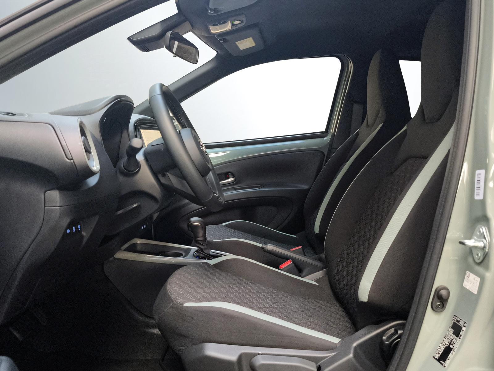 TOYOTA Aygo X 1.0 VVT-i Trend-image-2