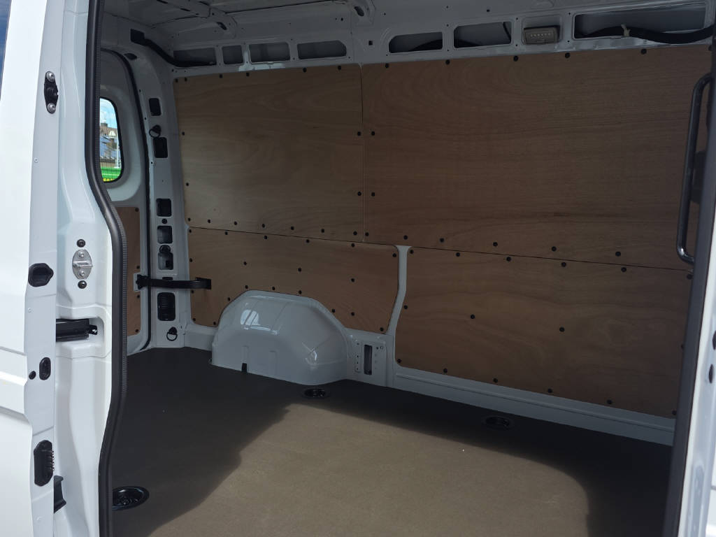 RENAULT Master Kaw. 3.5 t L2H2 2.0 Blue dCi 150-image-15