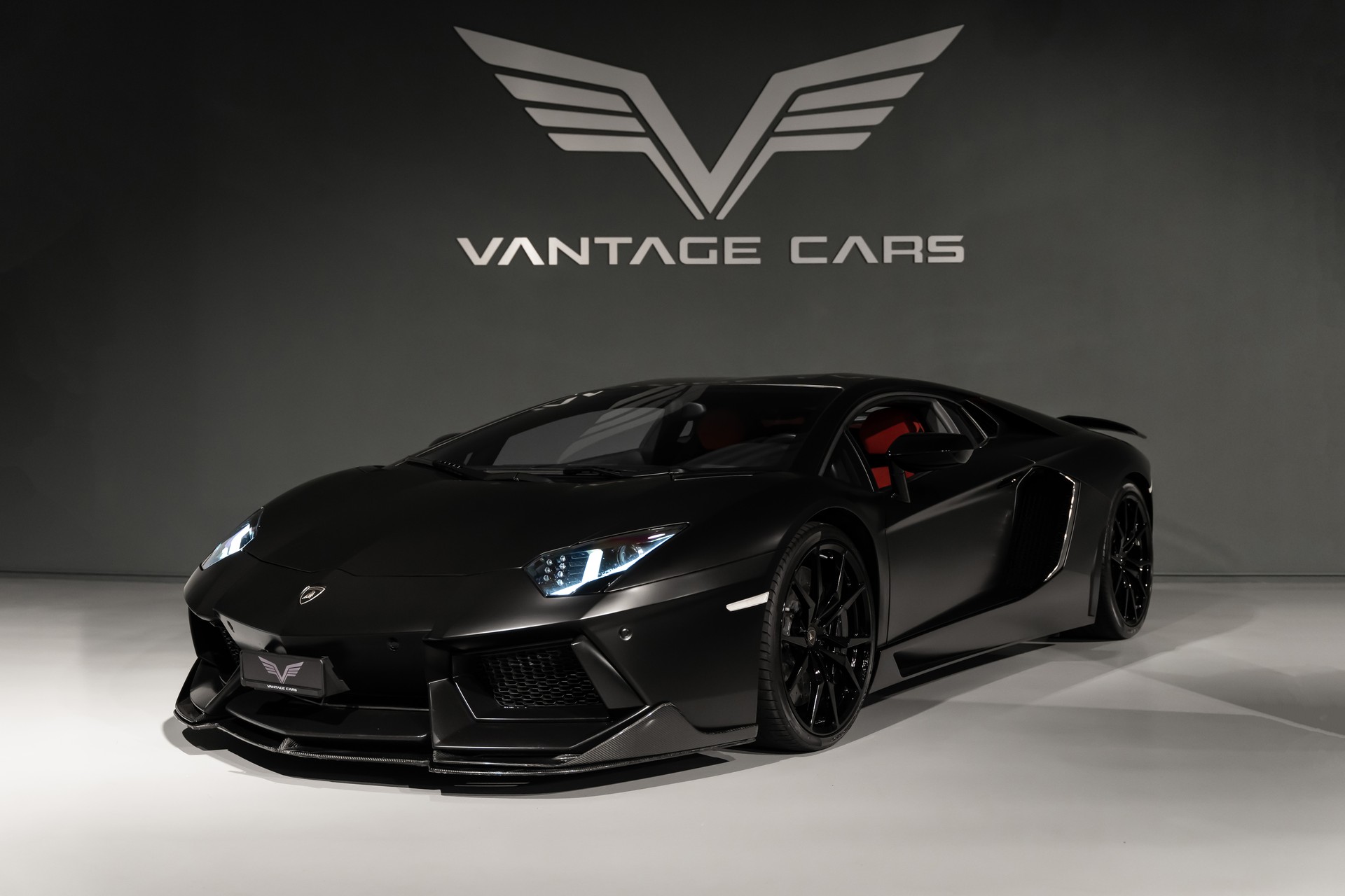 LAMBORGHINI Aventador LP700-4 Coupé E-Gear-image-0