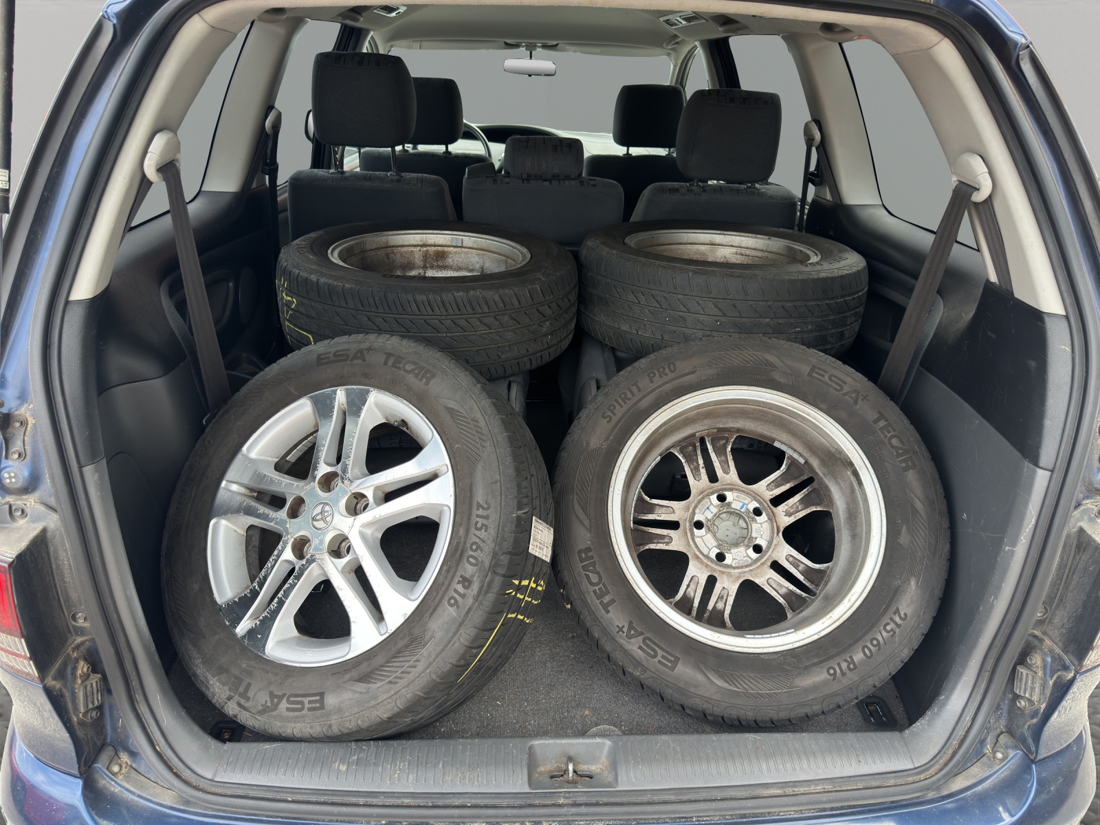 TOYOTA Previa 2.4 Linea Luna-image-15