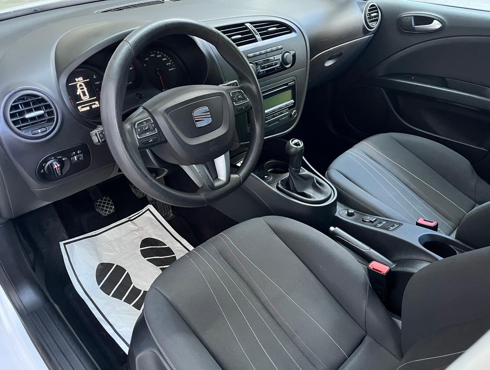 SEAT Leon 1.2 TSI COPA Reference-image-8