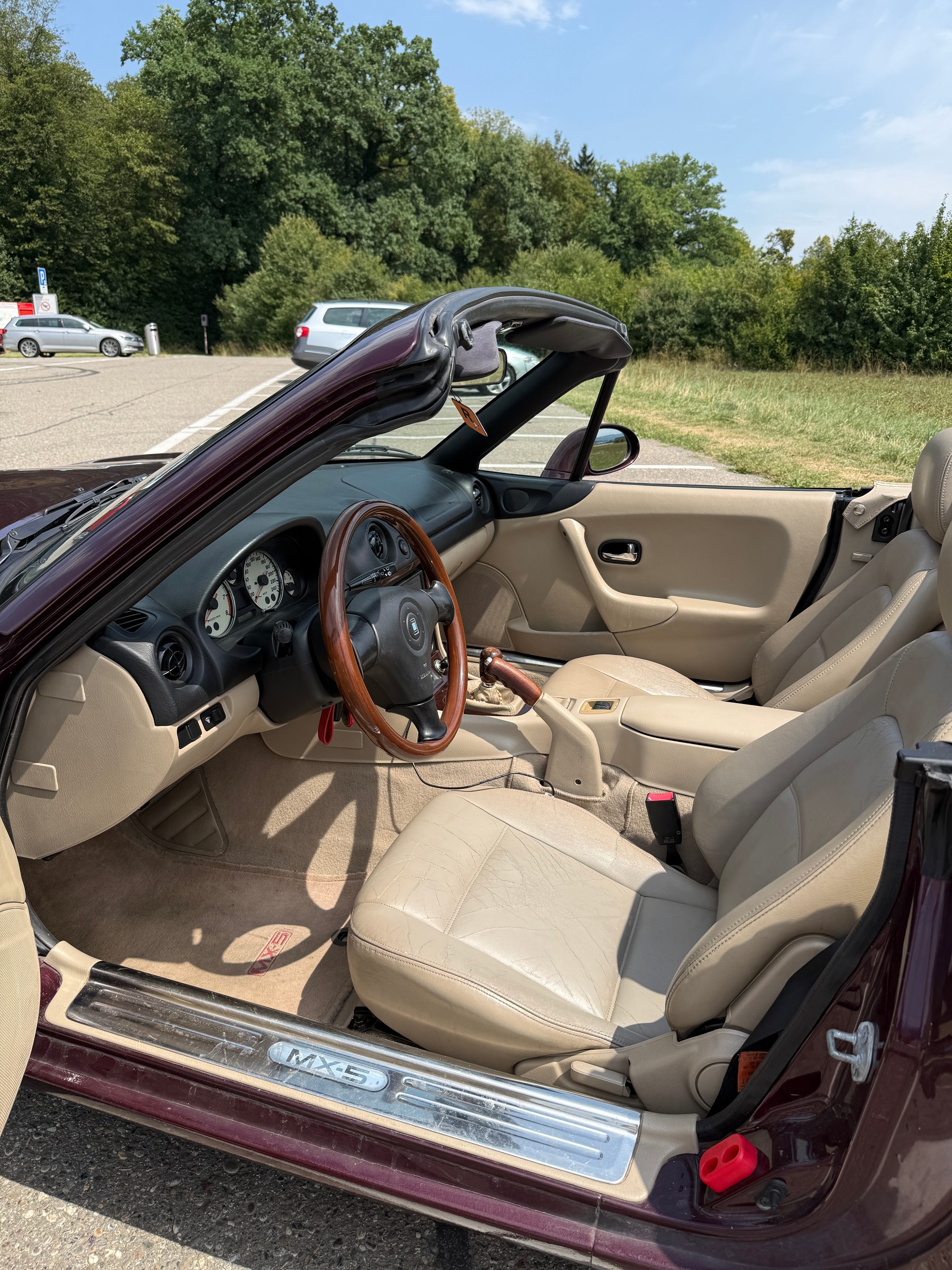 MAZDA 1.8i-16V Anniversary Youngster-image-3