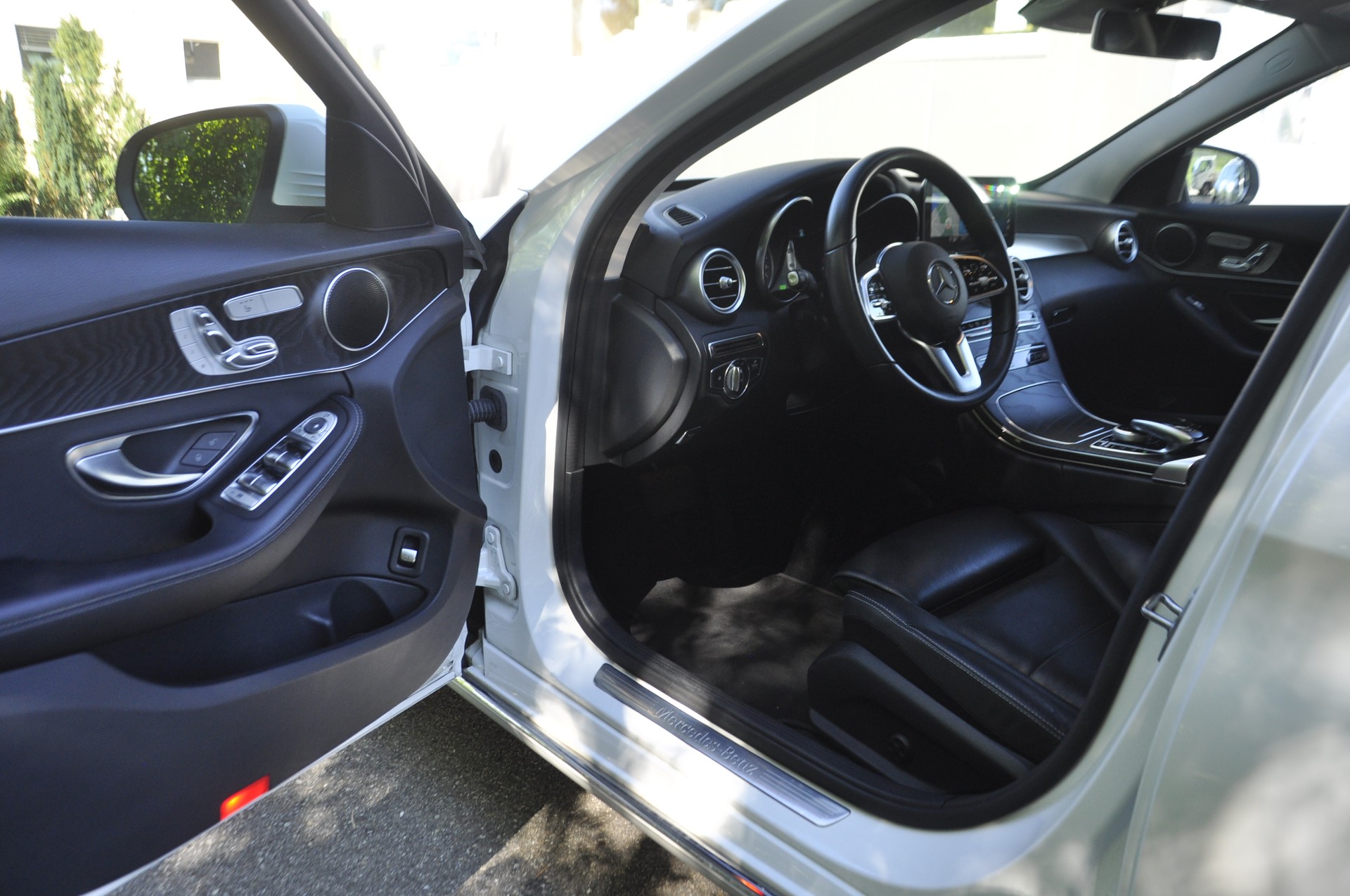 MERCEDES-BENZ C 200 Swiss Star Avantgarde 4Matic 9G-Tronic I Facelift-image-3