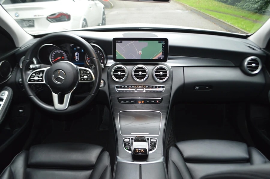MERCEDES-BENZ C 200 Swiss Star Avantgarde 4Matic 9G-Tronic I Facelift-image-7