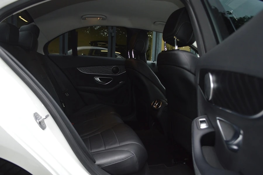 MERCEDES-BENZ C 200 Swiss Star Avantgarde 4Matic 9G-Tronic I Facelift-image-5