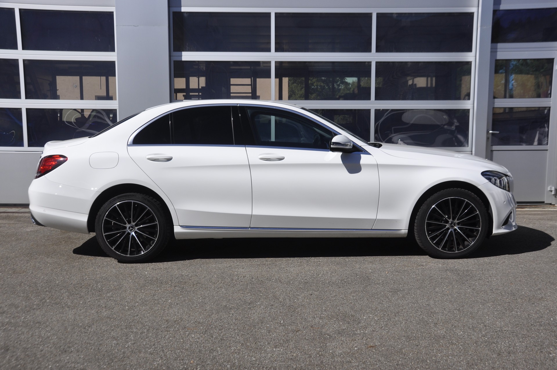 MERCEDES-BENZ C 200 Swiss Star Avantgarde 4Matic 9G-Tronic I Facelift-image-1