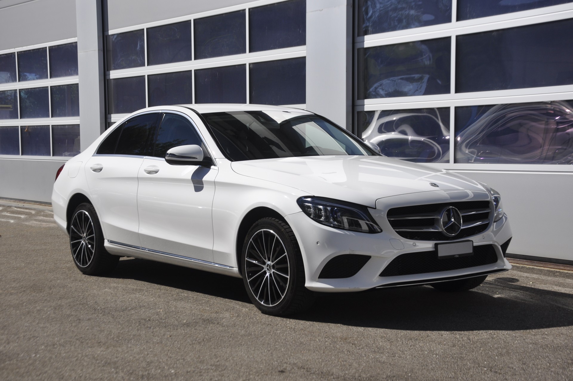 MERCEDES-BENZ C 200 Swiss Star Avantgarde 4Matic 9G-Tronic I Facelift-image-0