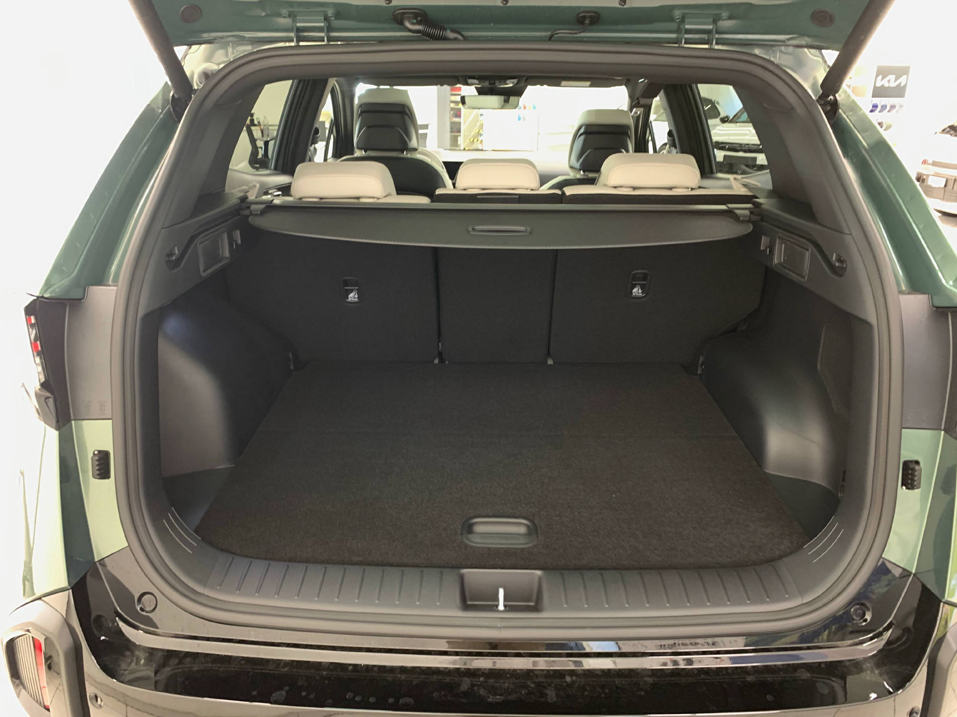 KIA Sportage 1.6 T-GDi Hybrid GT-Line-image-13
