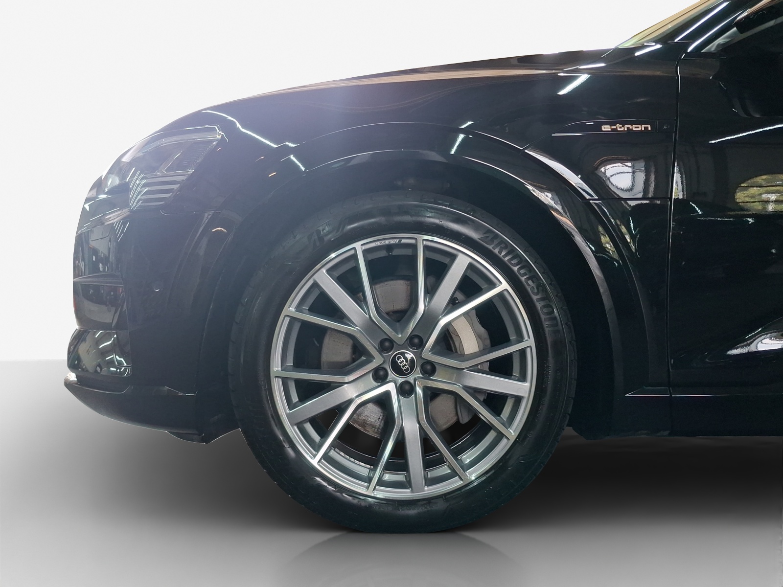 AUDI e-tron 55 Sportback Advanced Black Edition quattro-image-14