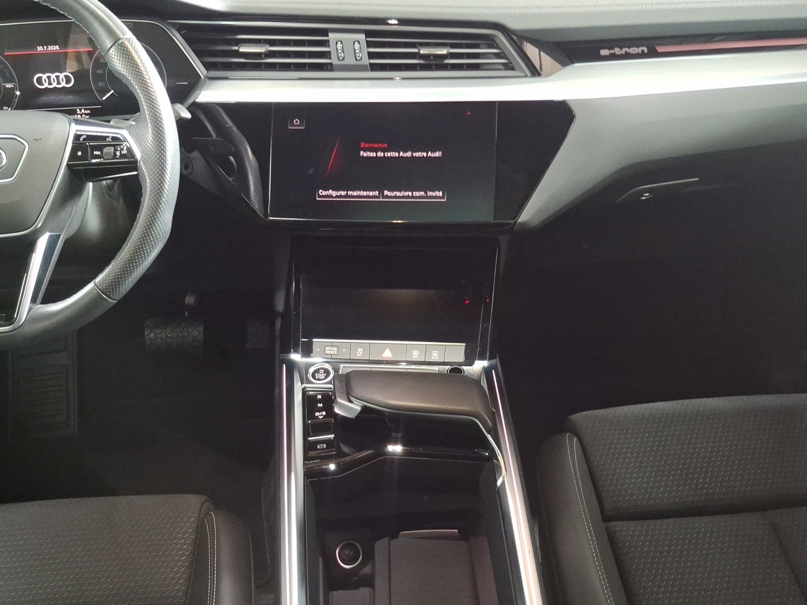 AUDI e-tron 55 Sportback Advanced Black Edition quattro-image-10