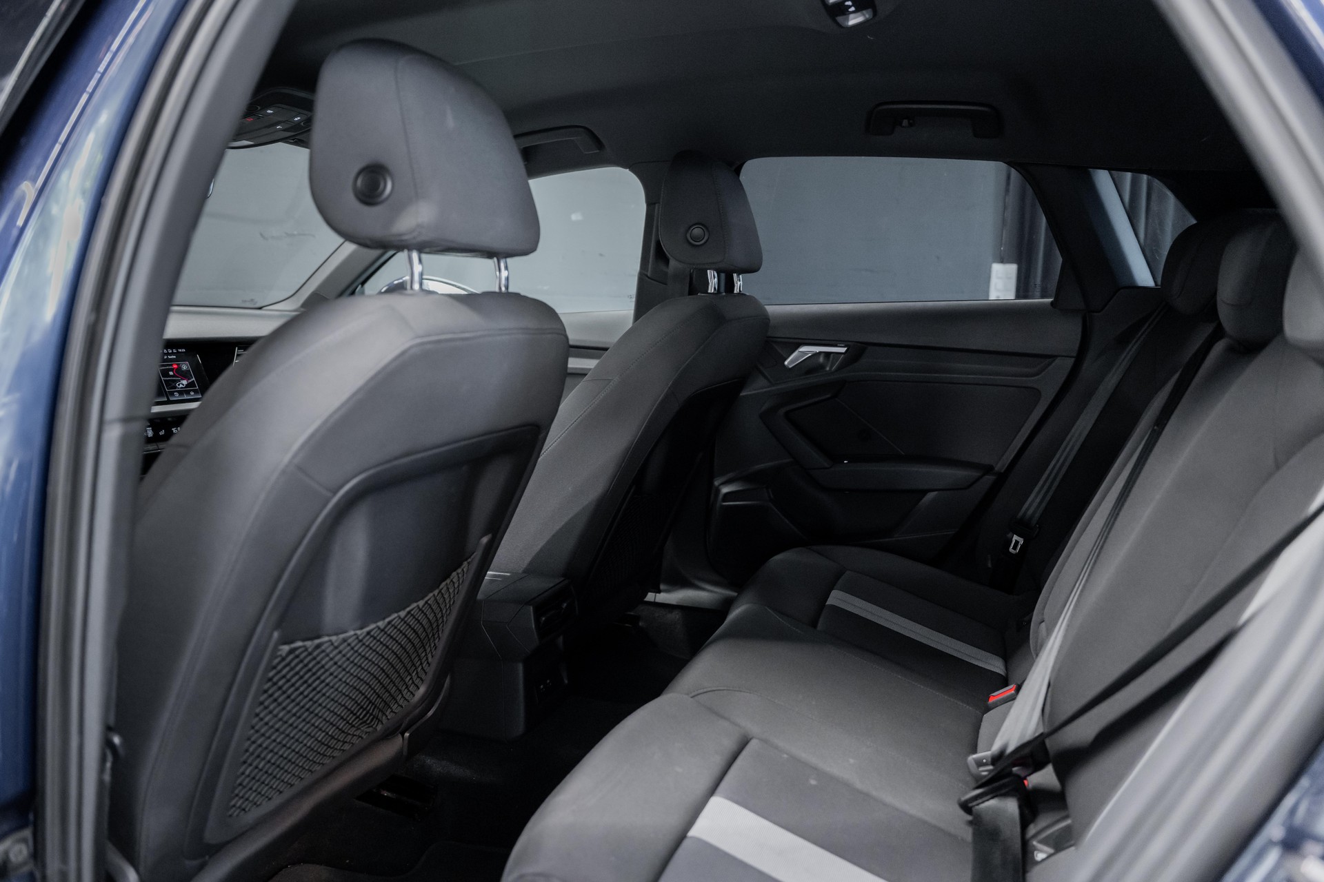 AUDI A3 Sportback 35 TFSI S-tronic-image-10