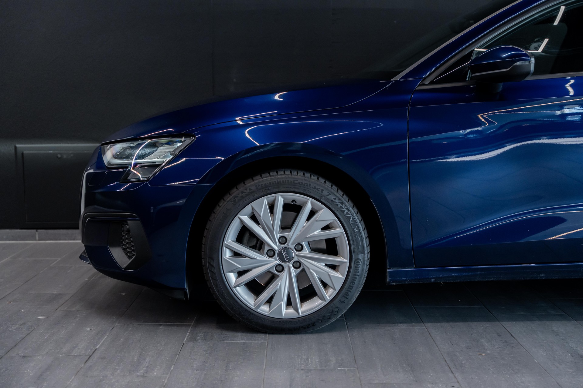 AUDI A3 Sportback 35 TFSI S-tronic-image-3