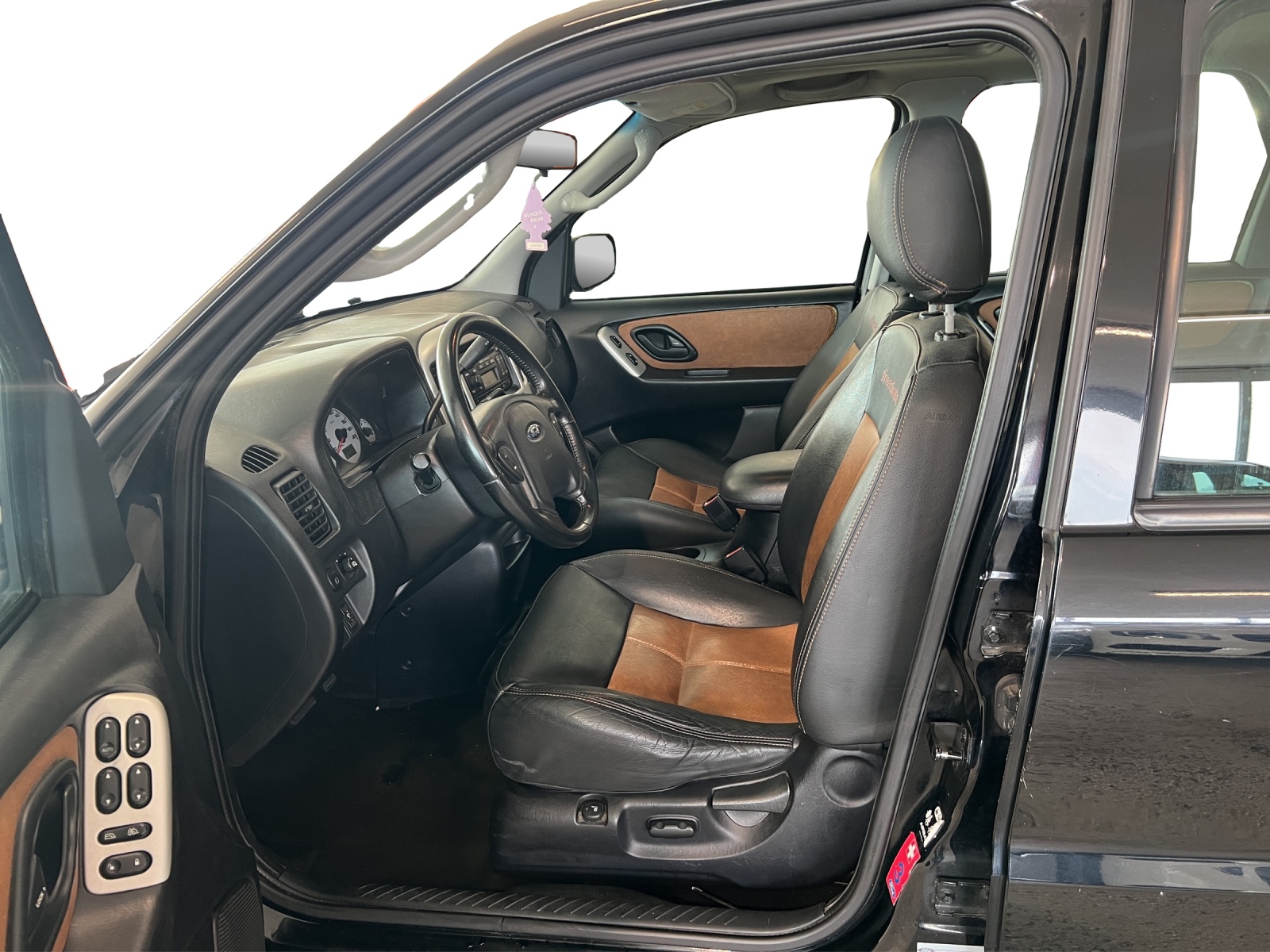 FORD Maverick 3.0 24V-image-8