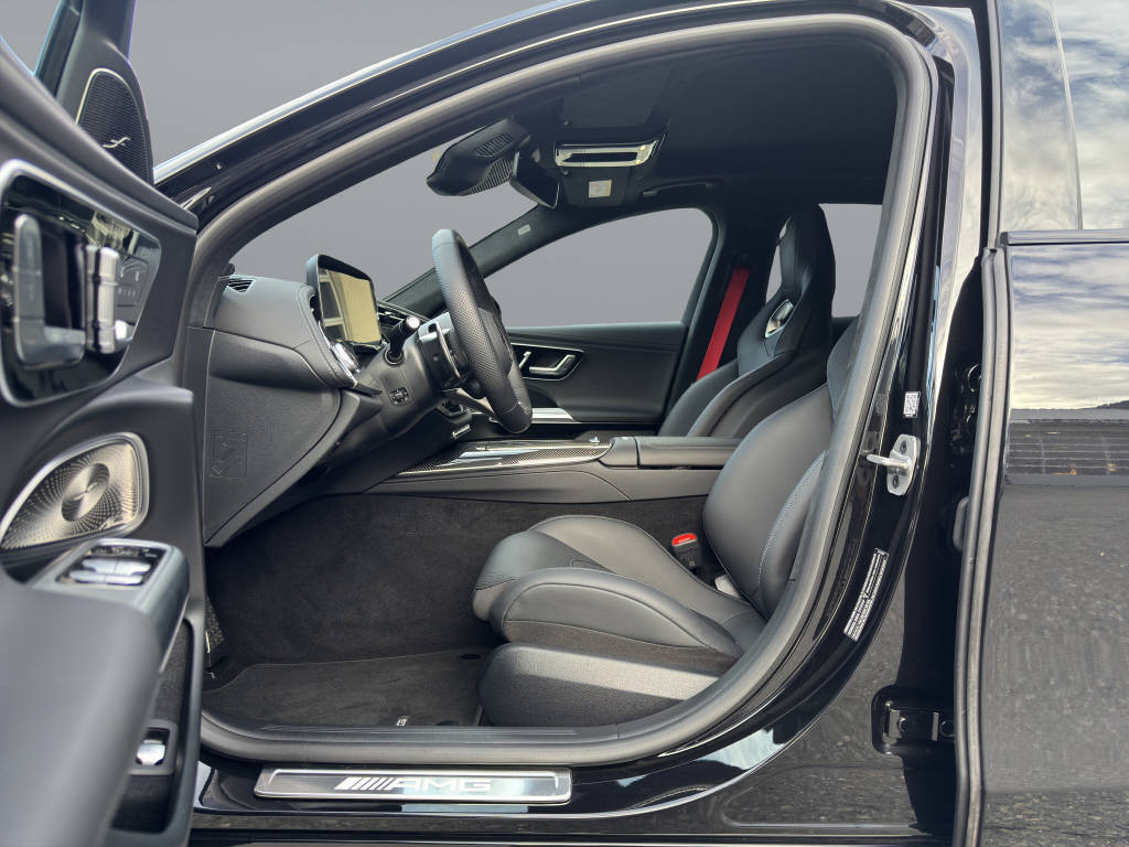 MERCEDES-BENZ E 53 Hybrid AMG 4matic+ Kombi-image-8