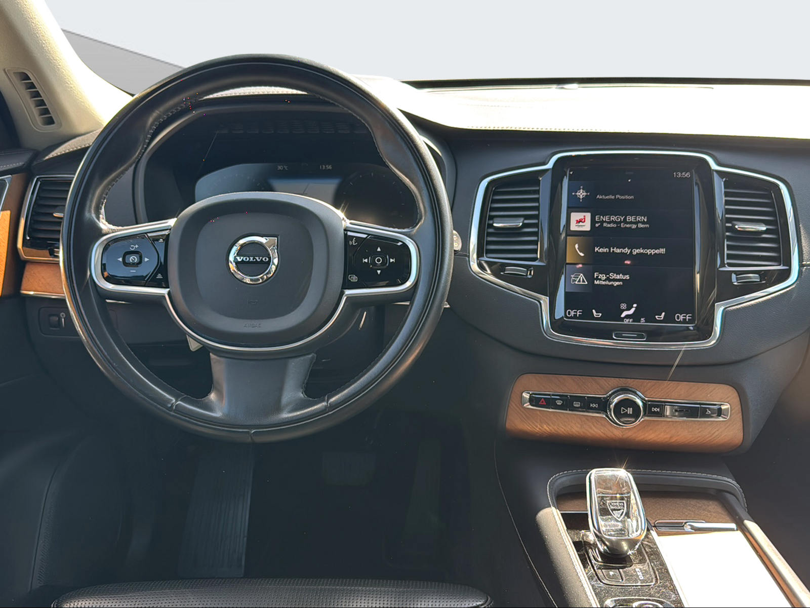 VOLVO XC90 2.0 B5 MH Inscription 5P. AWD-image-12