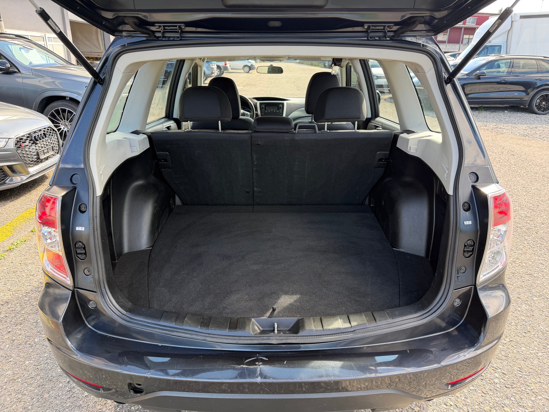 SUBARU Forester 2.0X Advantage Automatic-image-6