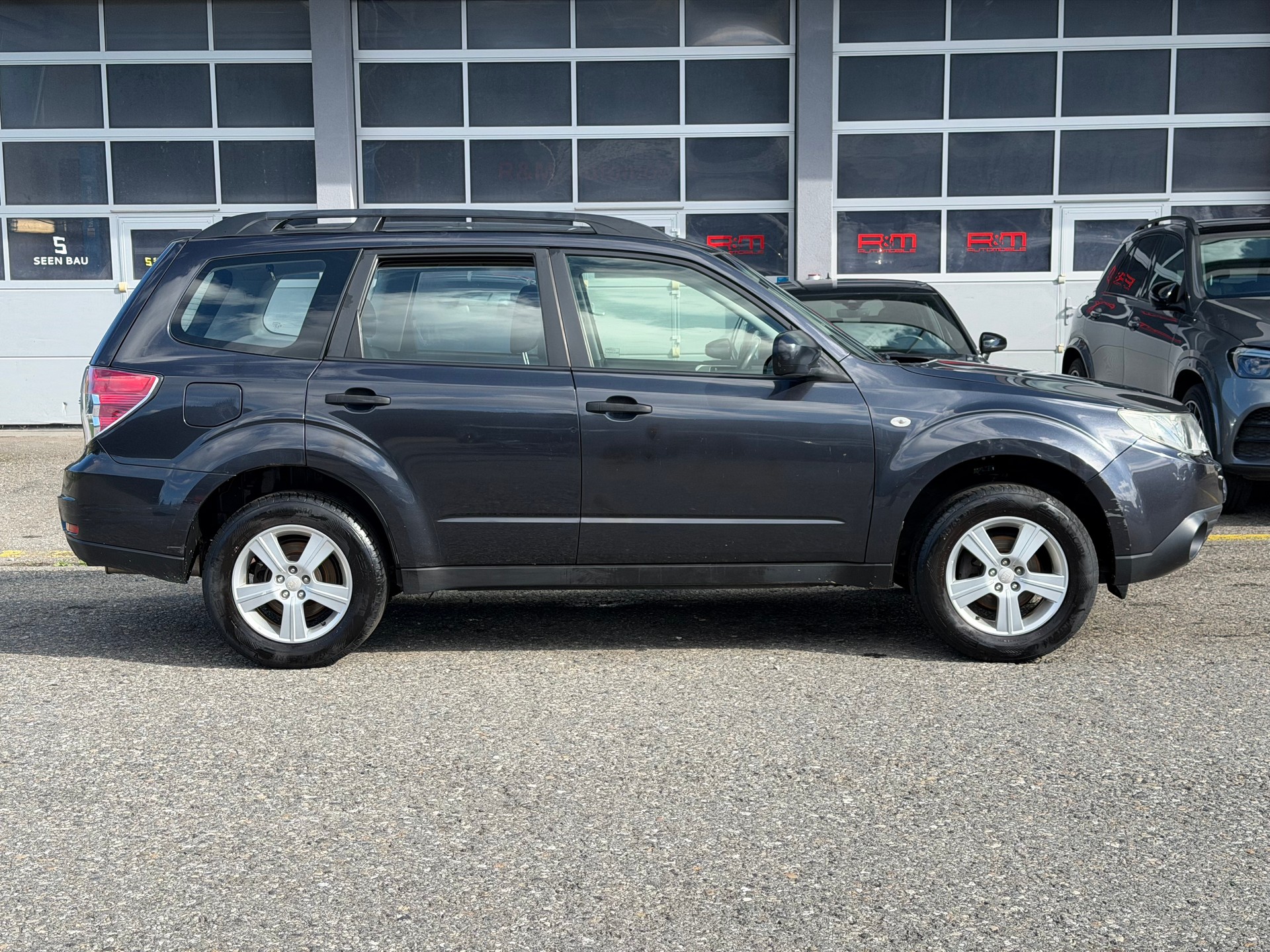 SUBARU Forester 2.0X Advantage Automatic-image-3
