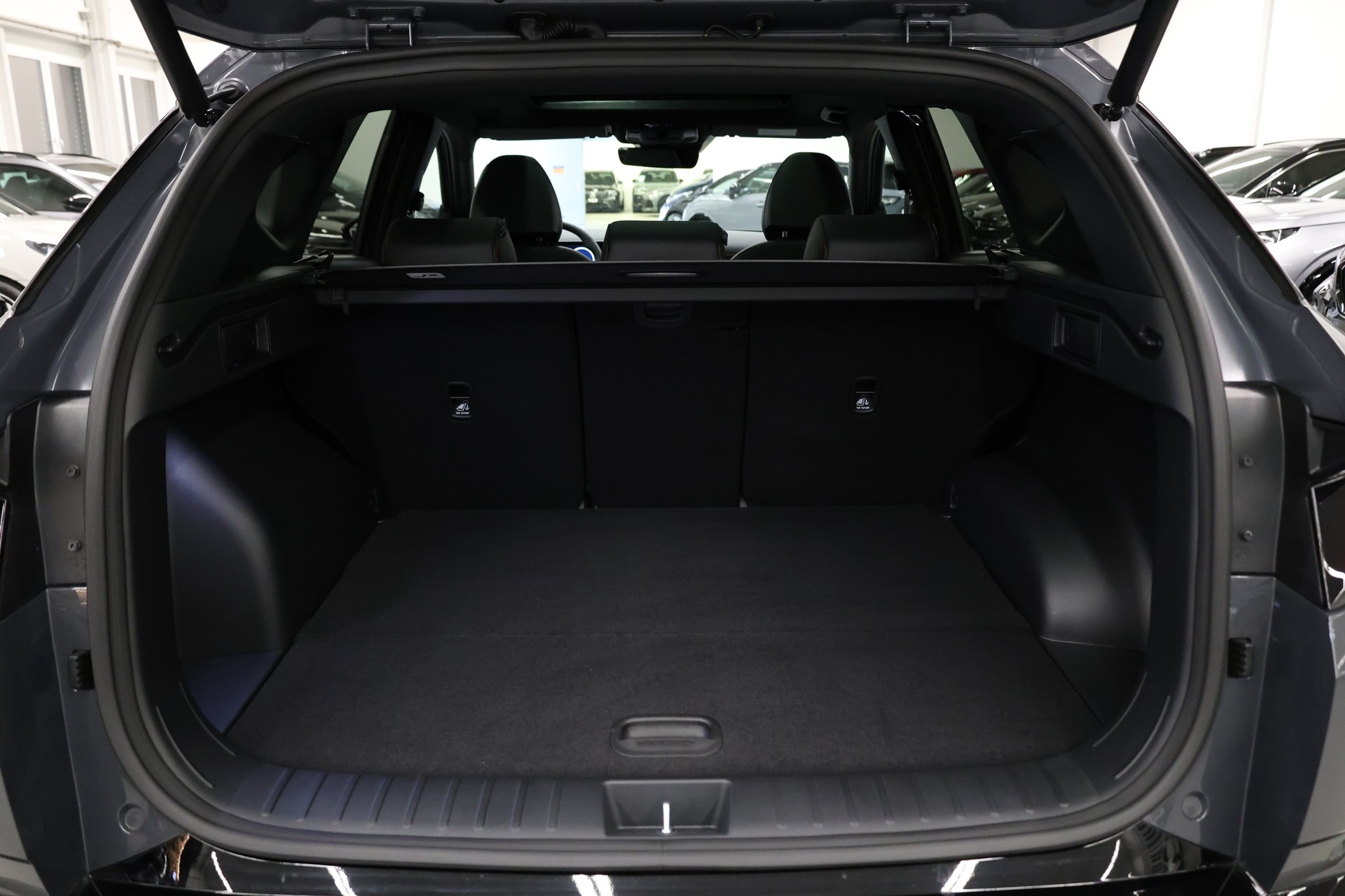 HYUNDAI Tucson 1.6 T-GDi PHEV N-Line 4WD-image-11