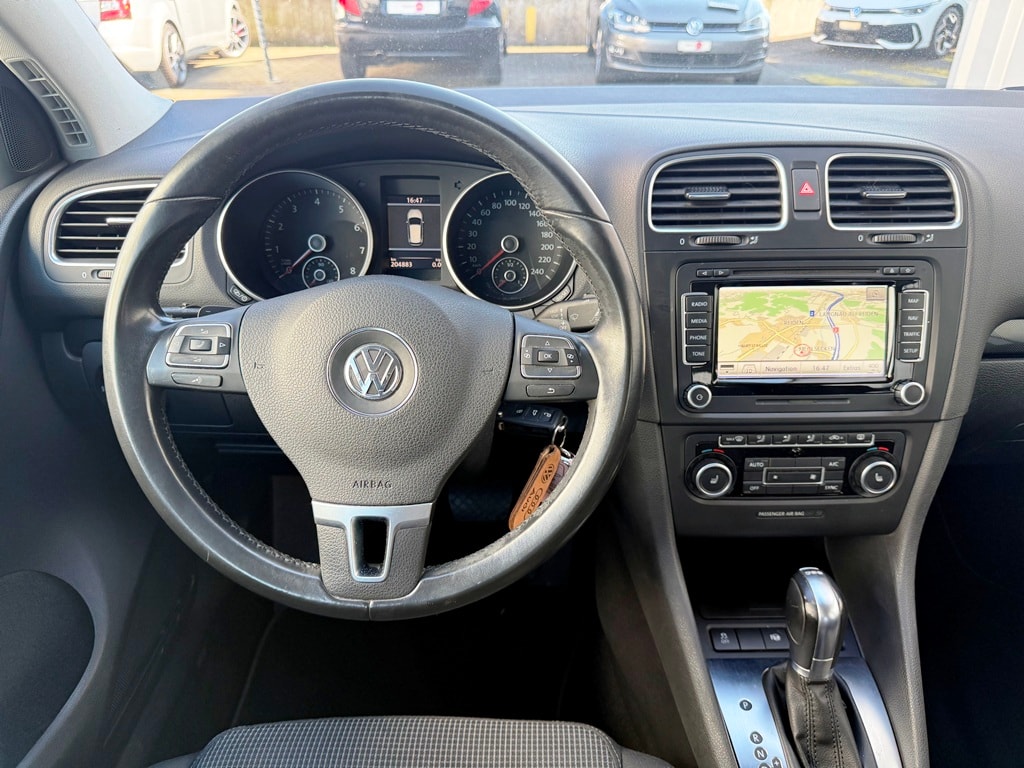 VW Golf 1.2 TSI Team DSG-image-8