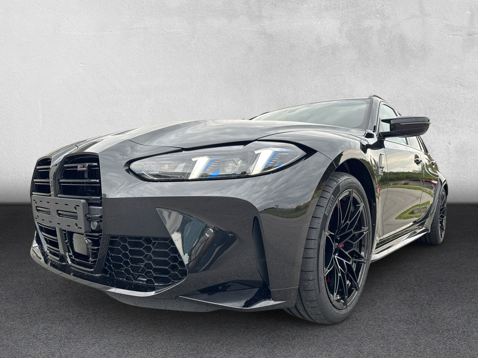 BMW M3 Touring xDrive Competition M-image-8
