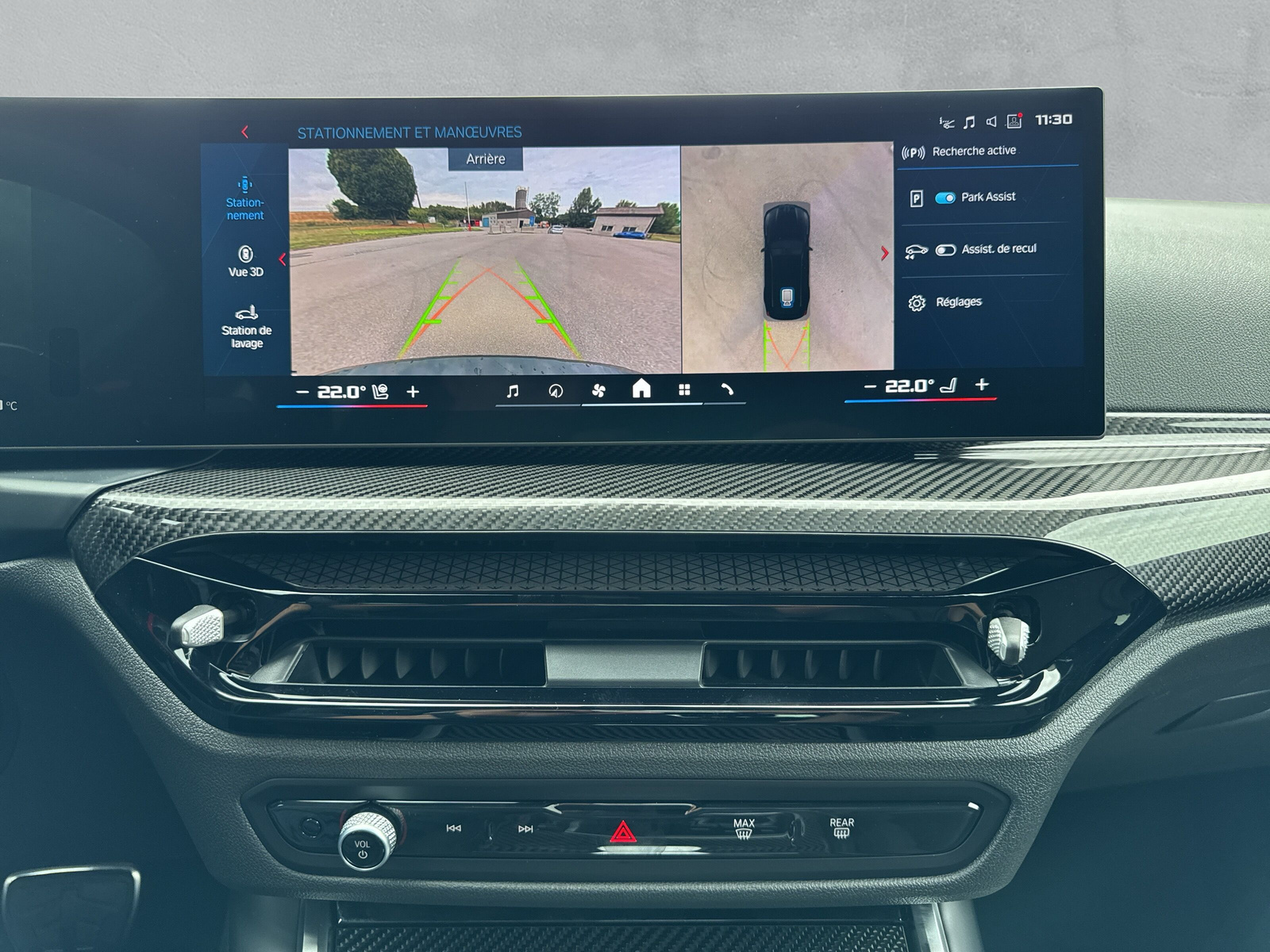 BMW M3 Touring xDrive Competition M-image-19