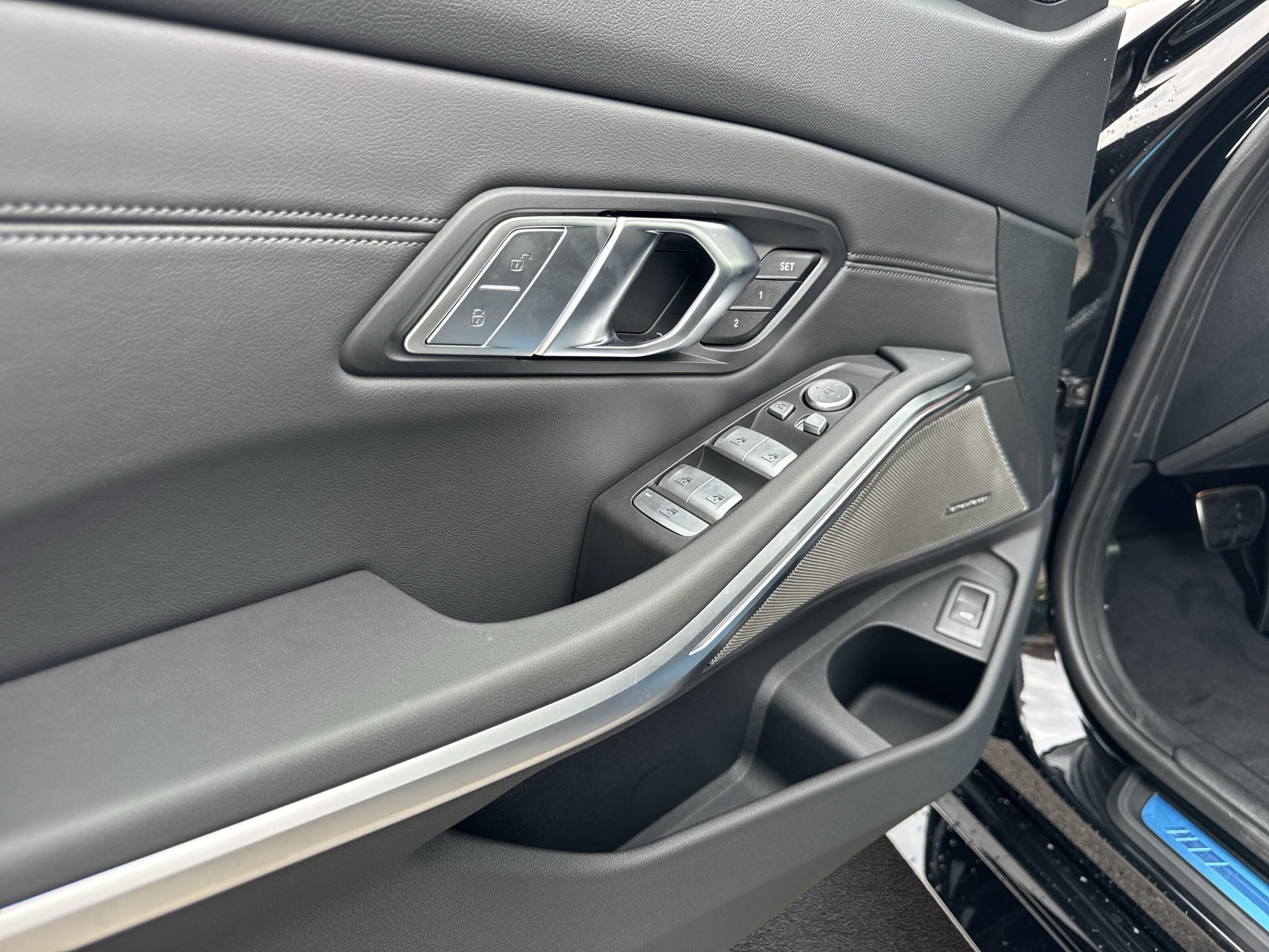 BMW M3 Touring xDrive Competition M-image-21