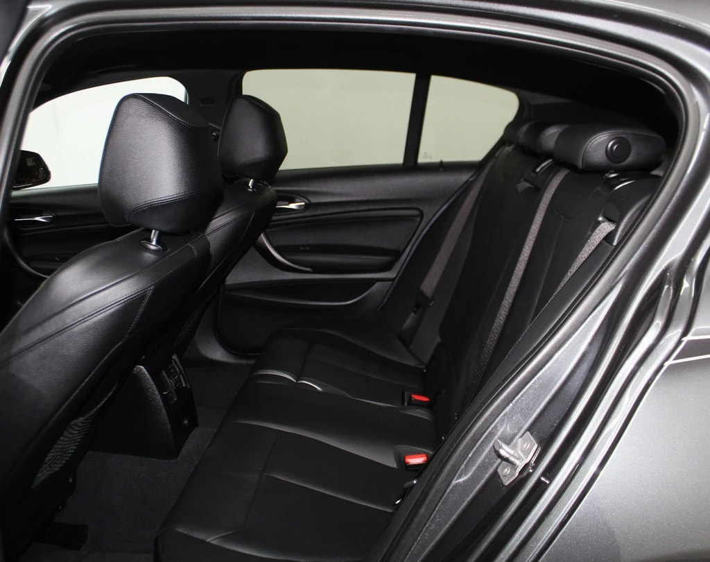 BMW M140i xDrive Swiss Performance Edition Steptronic/ CH-Fahrzeug-image-12