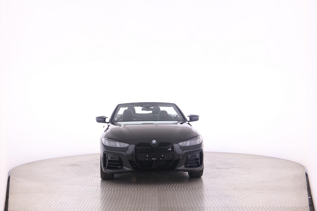 BMW M440i xDrive Cabrio-image-15