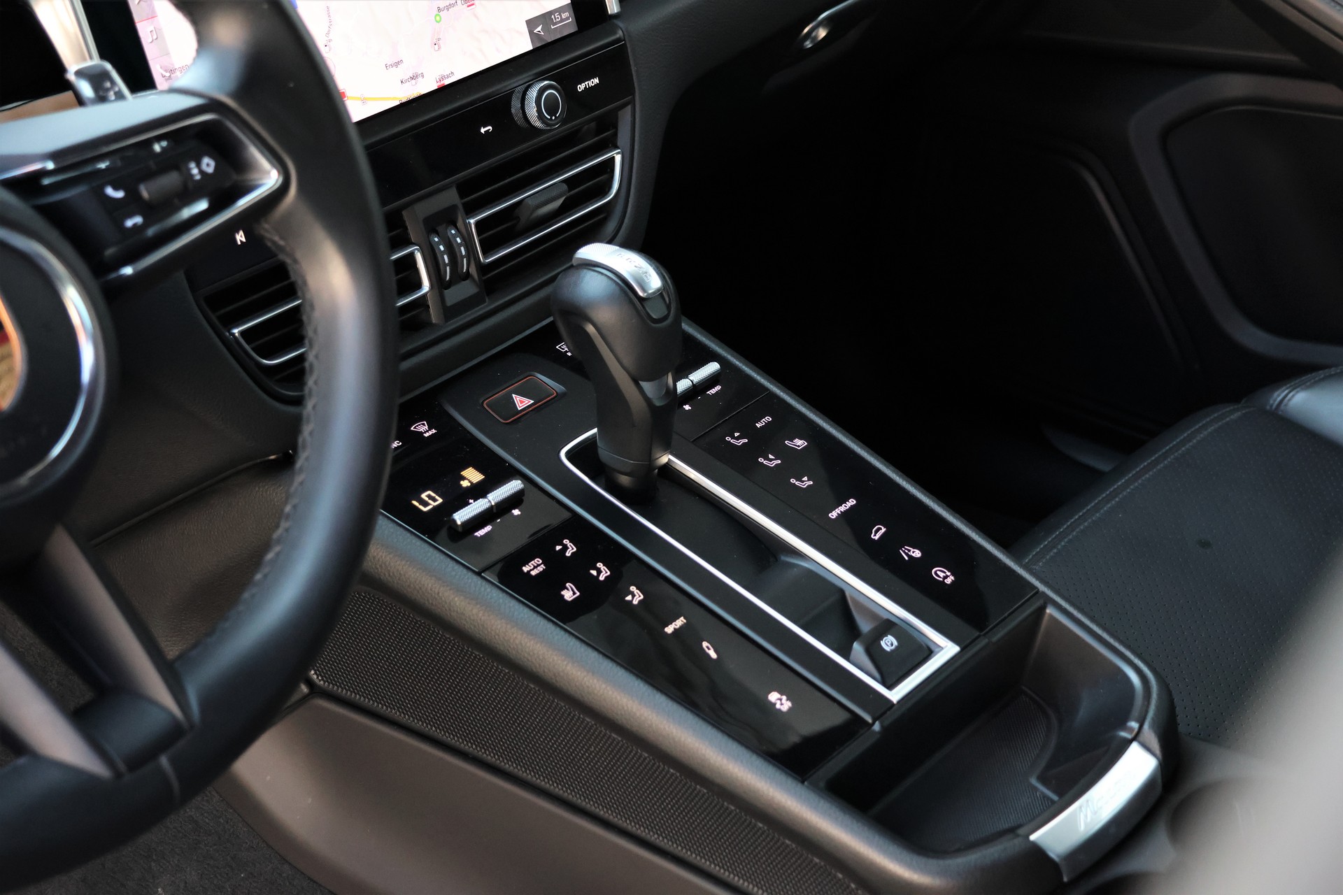 PORSCHE Macan S PDK (CH) 380PS-image-10
