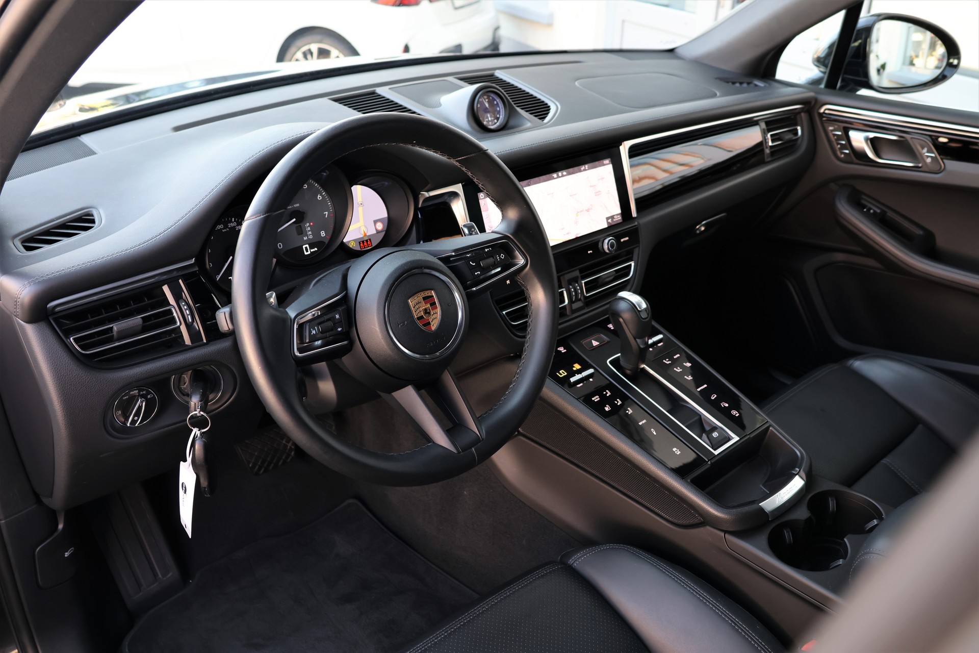 PORSCHE Macan S PDK (CH) 380PS-image-9