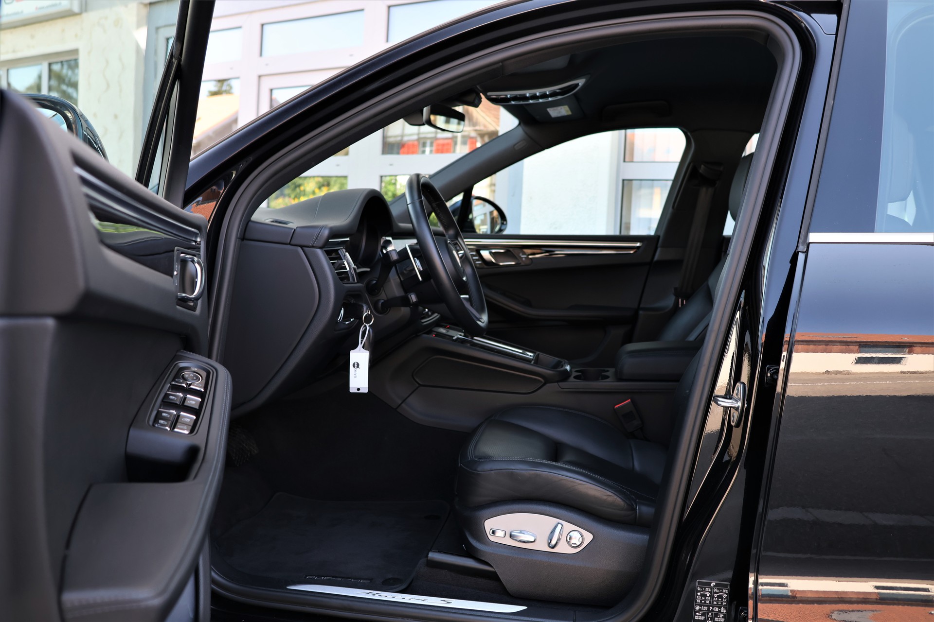 PORSCHE Macan S PDK (CH) 380PS-image-8