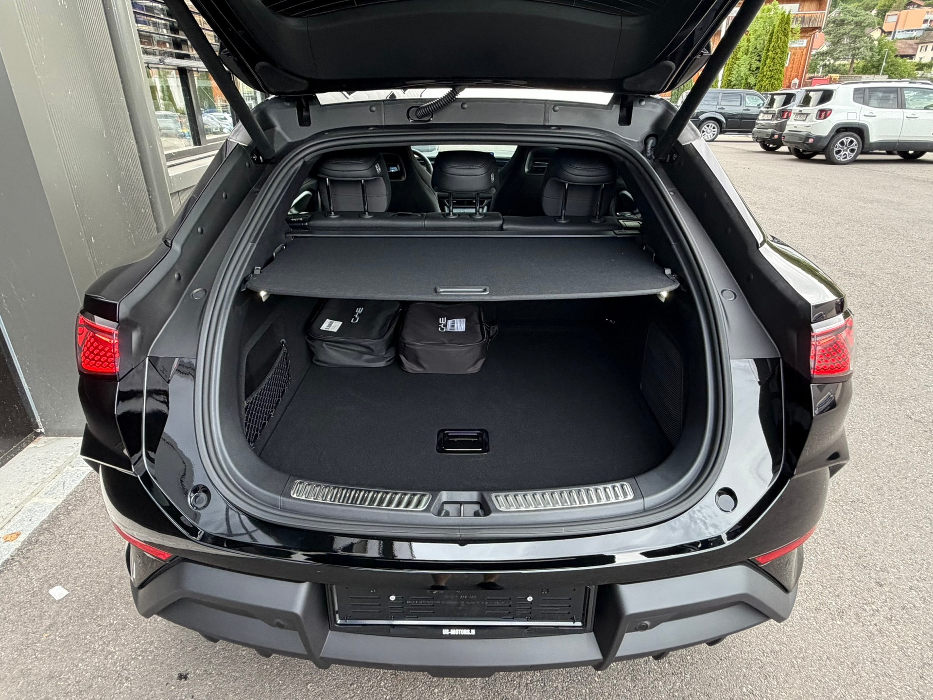BYD Sealion 7 91,3 kWh Excellence AWD-image-13