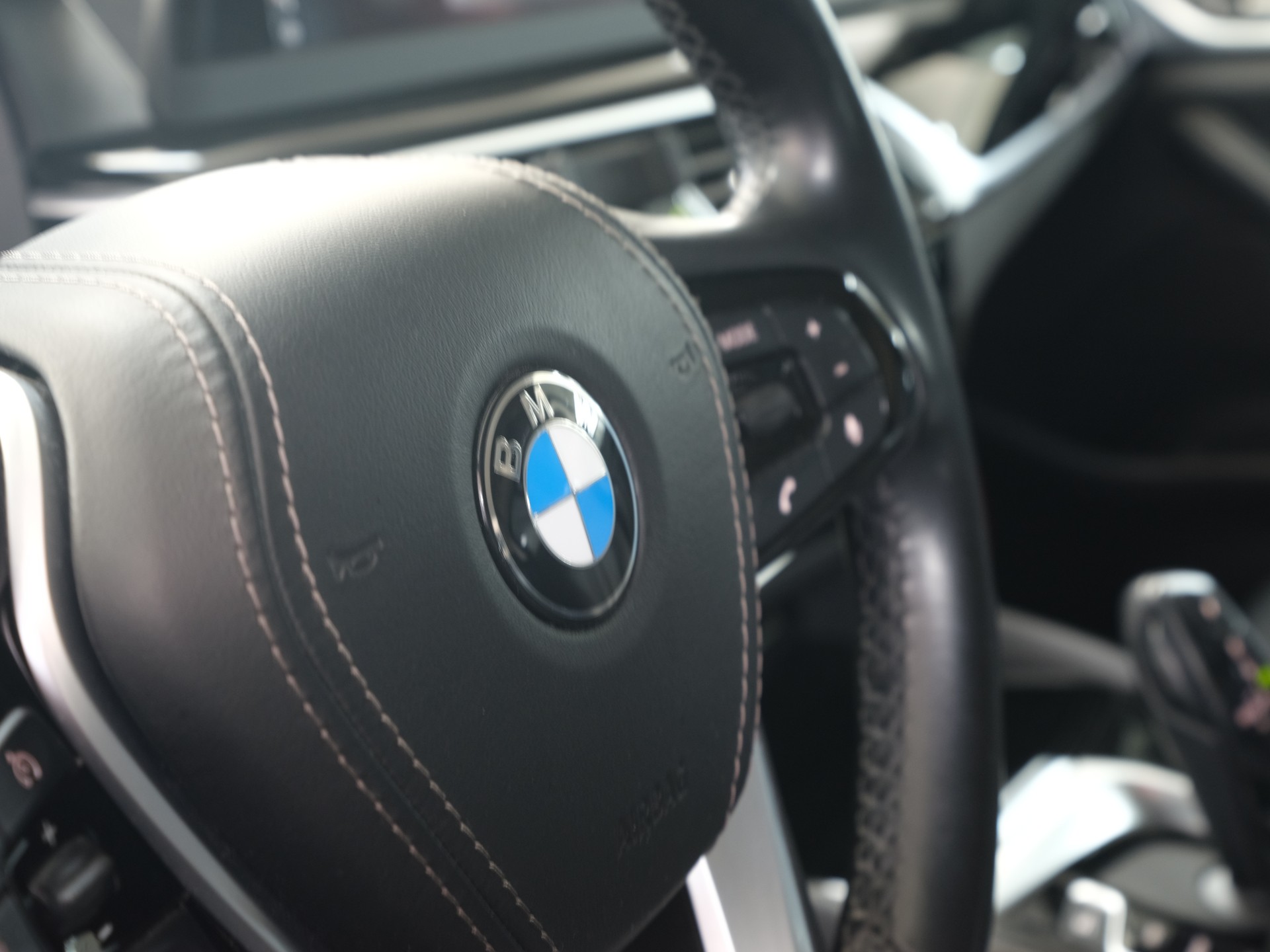 BMW 520d xDrive Sport Line Steptronic *Rückfahrkamera* *Sitzheizung* *M-Paket*-image-20