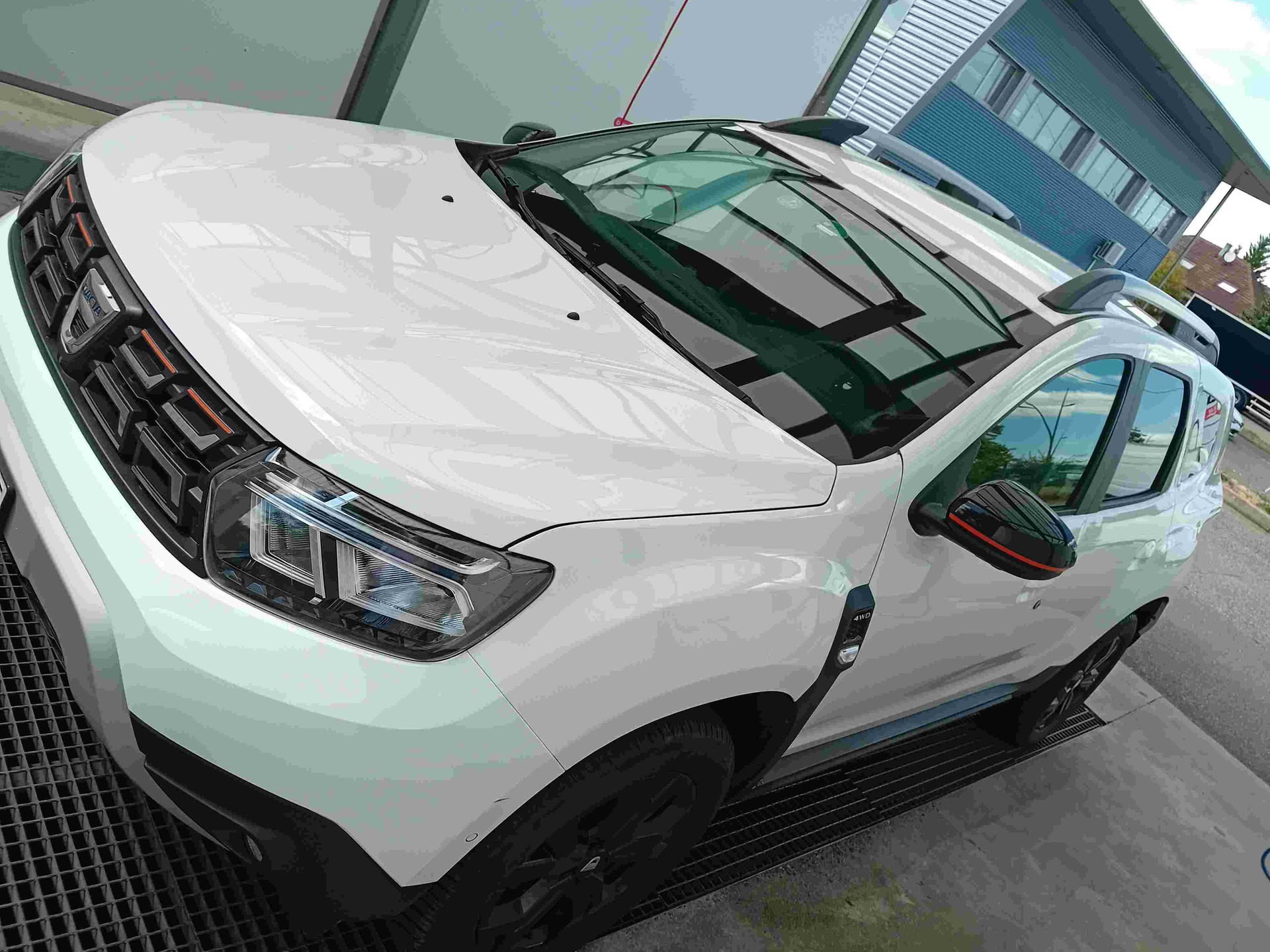 DACIA Dacia Duster 1.3 TCe 150 Journey 4WD-image-3