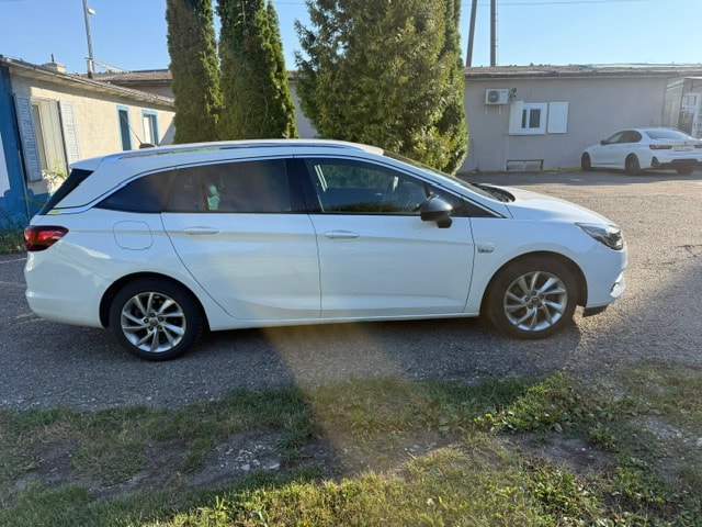 OPEL Astra Sports Tourer 1.5 CDTi Elegance-image-7