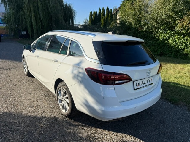 OPEL Astra Sports Tourer 1.5 CDTi Elegance-image-4