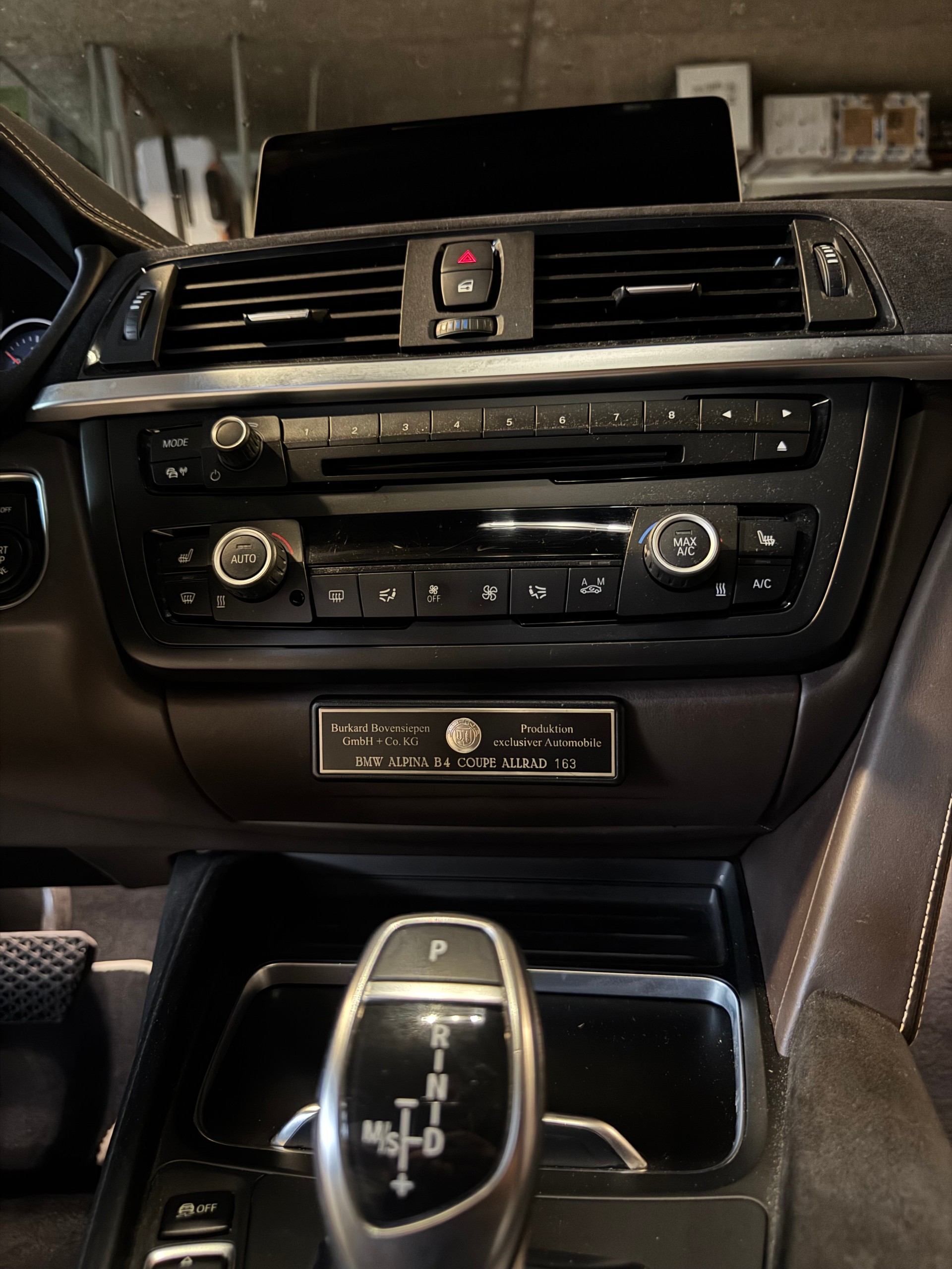 BMW-ALPINA 3.0 Biturbo 4x4-image-5