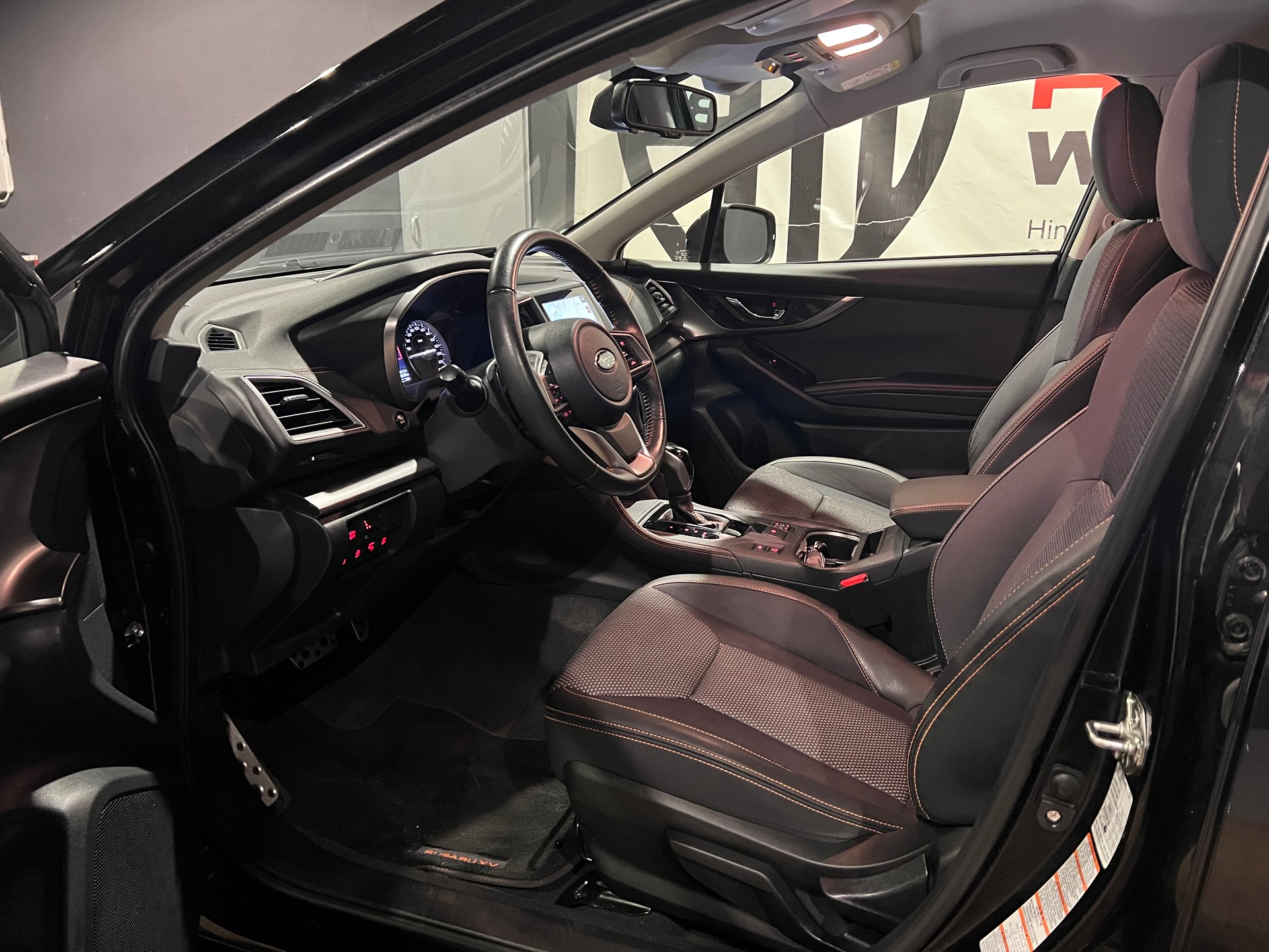SUBARU XV 2.0 Swiss Plus AWD Lineartronic-image-10
