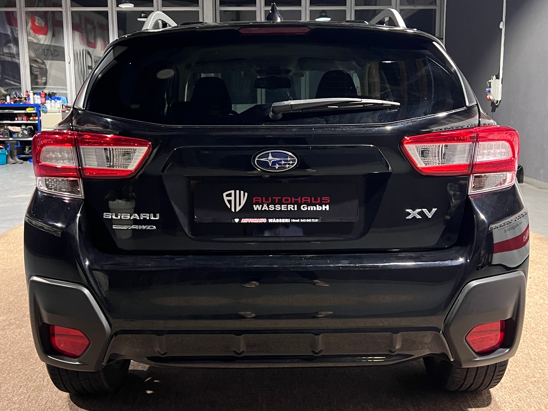 SUBARU XV 2.0 Swiss Plus AWD Lineartronic-image-3