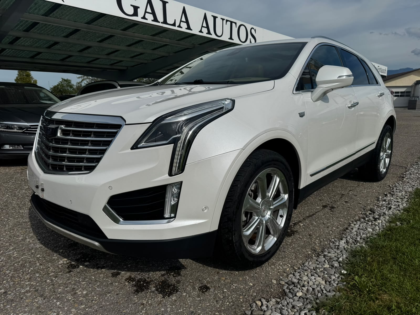 CADILLAC XT5 Crossover 3.6 Platinum Automatic-image-0