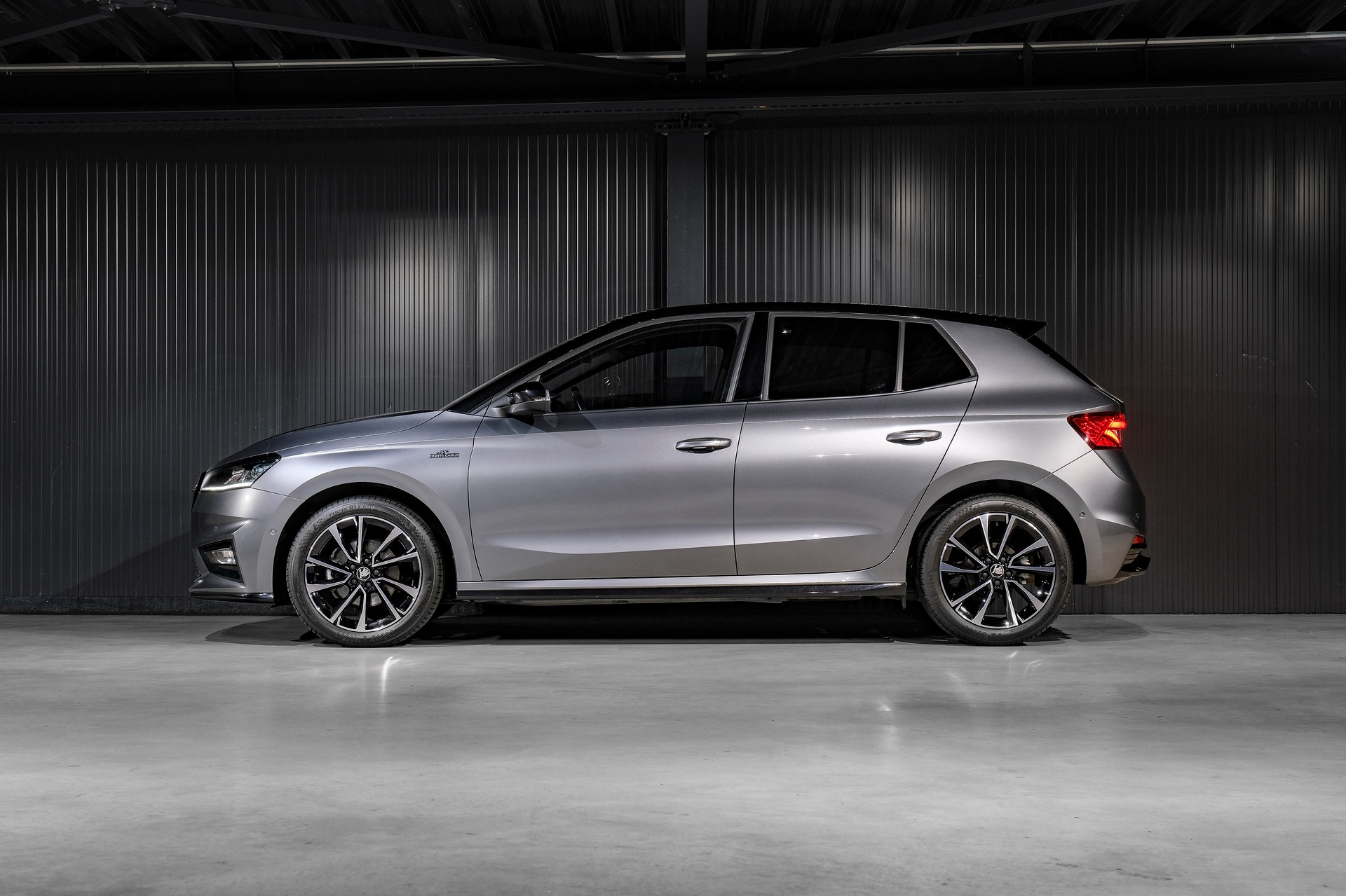 SKODA Fabia 1.0 TSI Monte Carlo DSG-image-8