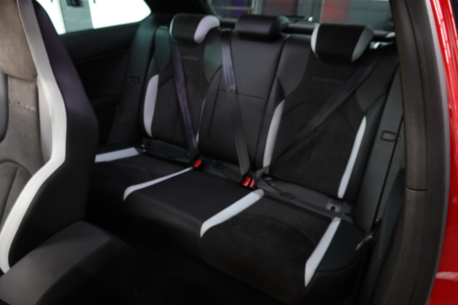 SEAT LEON SC 2.0 TSI CUPRA 280 DSG BULL-X CH-FZ NEUWERTIG VIEL ZUBEHÖR-image-41